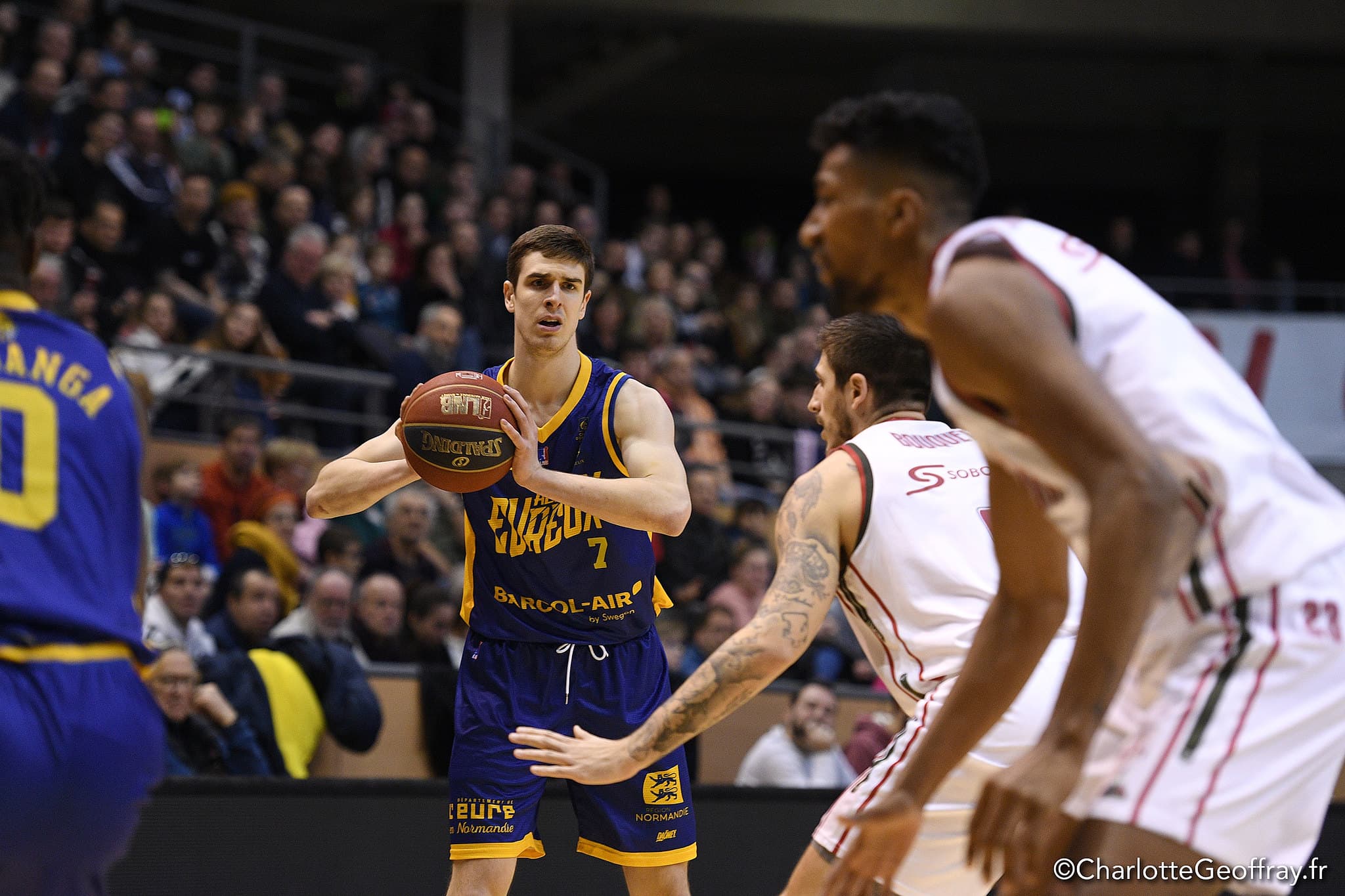 Luka Asceric retourne en Serbie