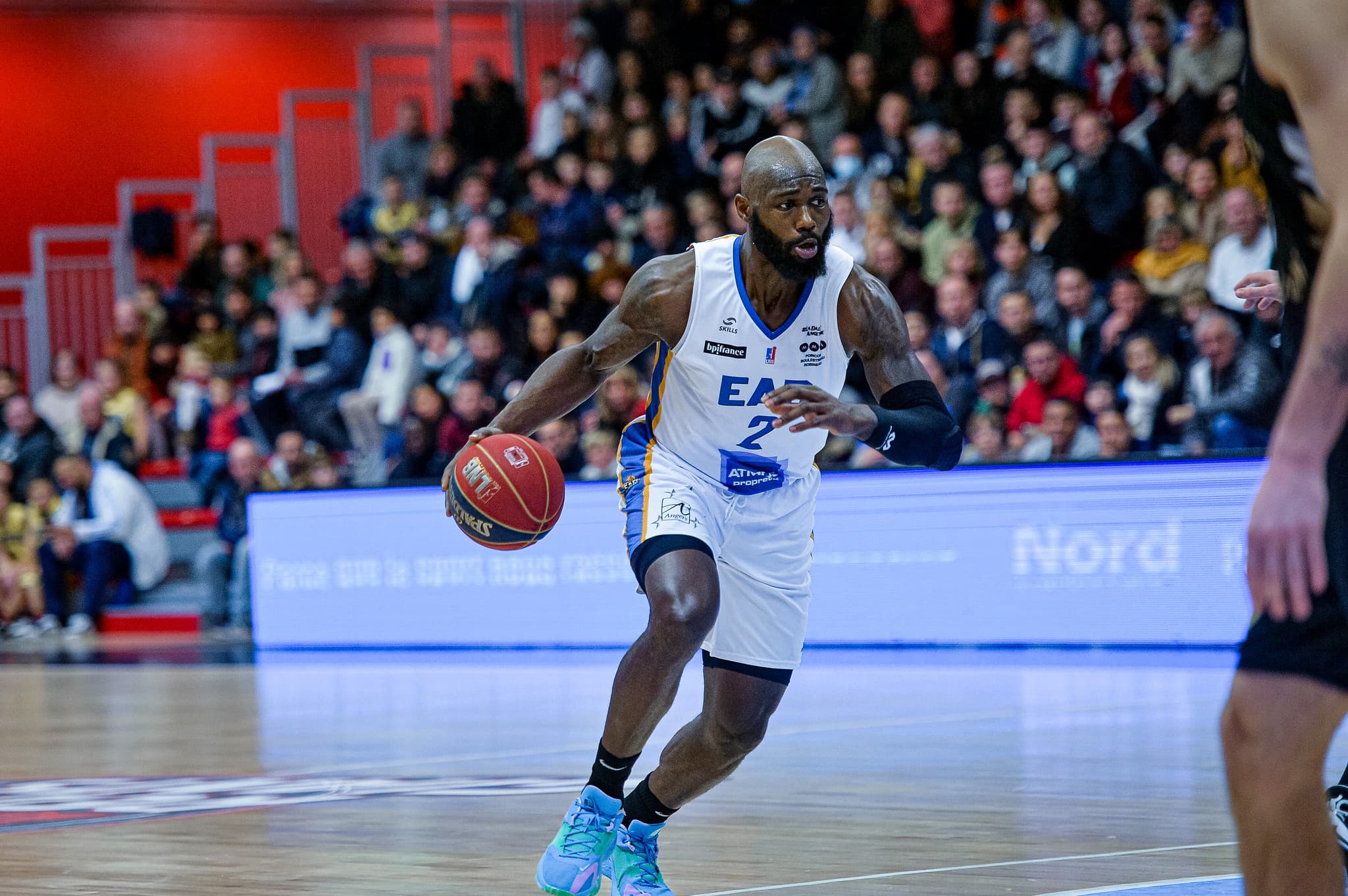 Orléans attiré par Jonathan Augustin-Fairell
