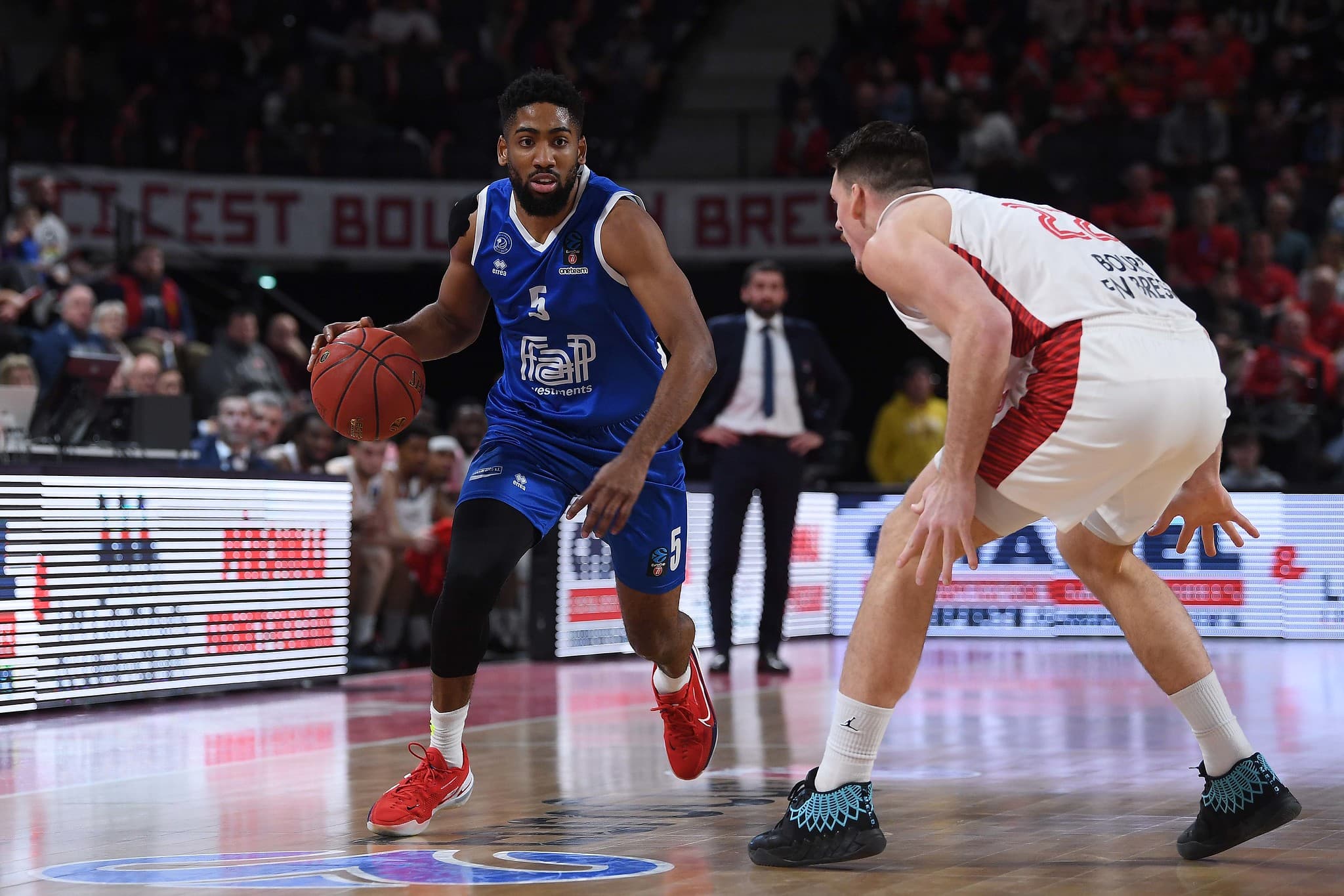 L’ancien joueur de Limoges C.J. Massinburg a préféré la Turquie à l’ASVEL