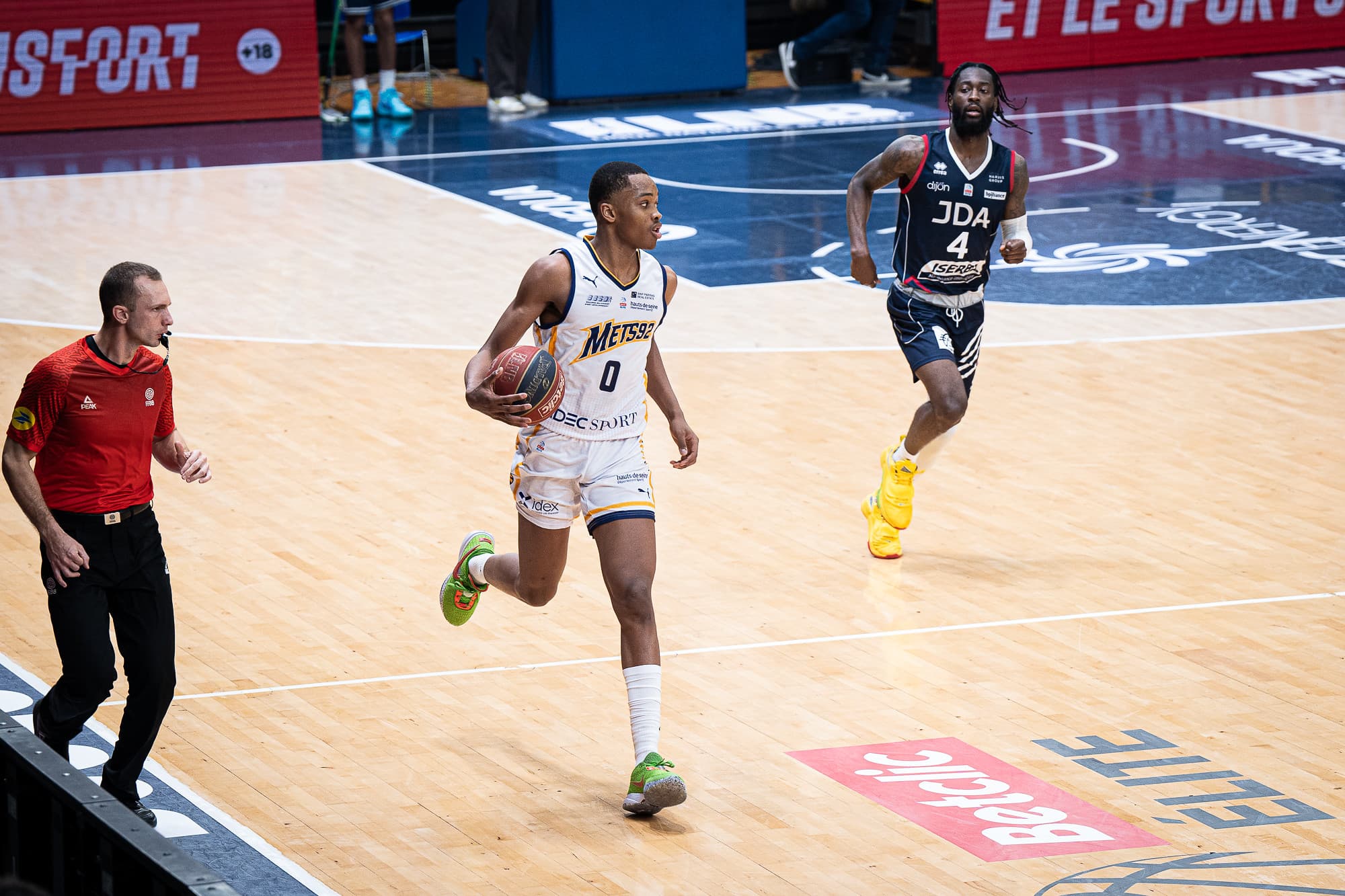 Bilal Coulibaly candidat à la Draft NBA 2023