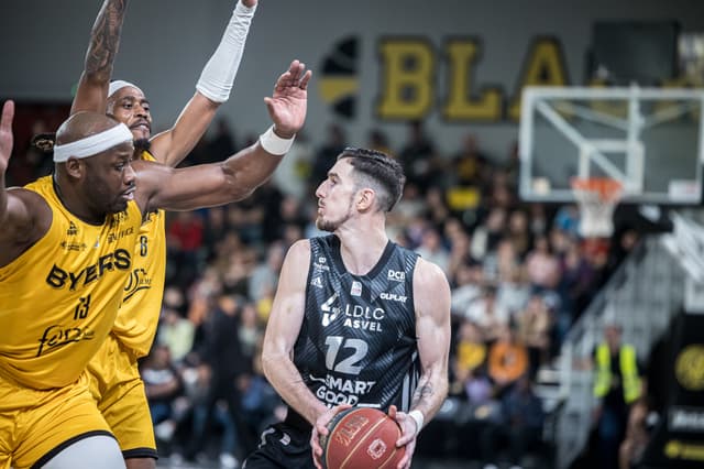 L’ASVEL revient indemne de Fos-sur-Mer et signe une excellente opération