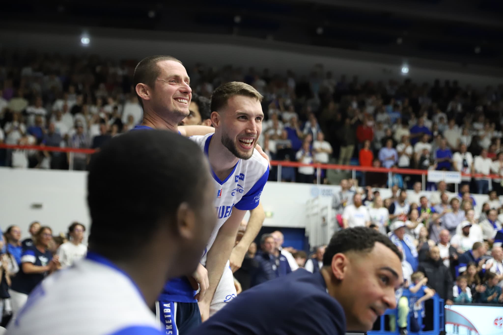 Champion de Pro B, Brandon Horvath file en Belgique