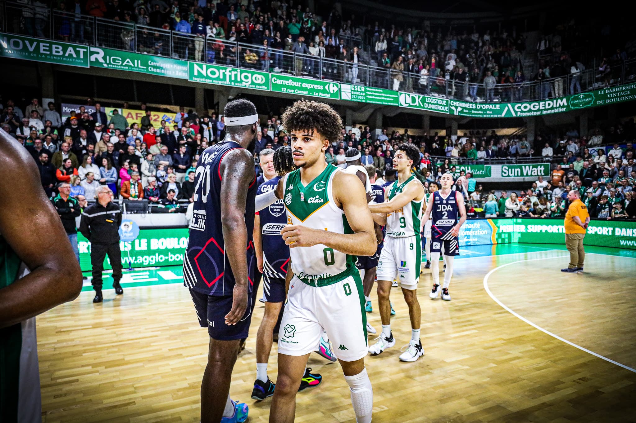 Cameron Valcy signe son premier contrat professionnel avec Le Portel