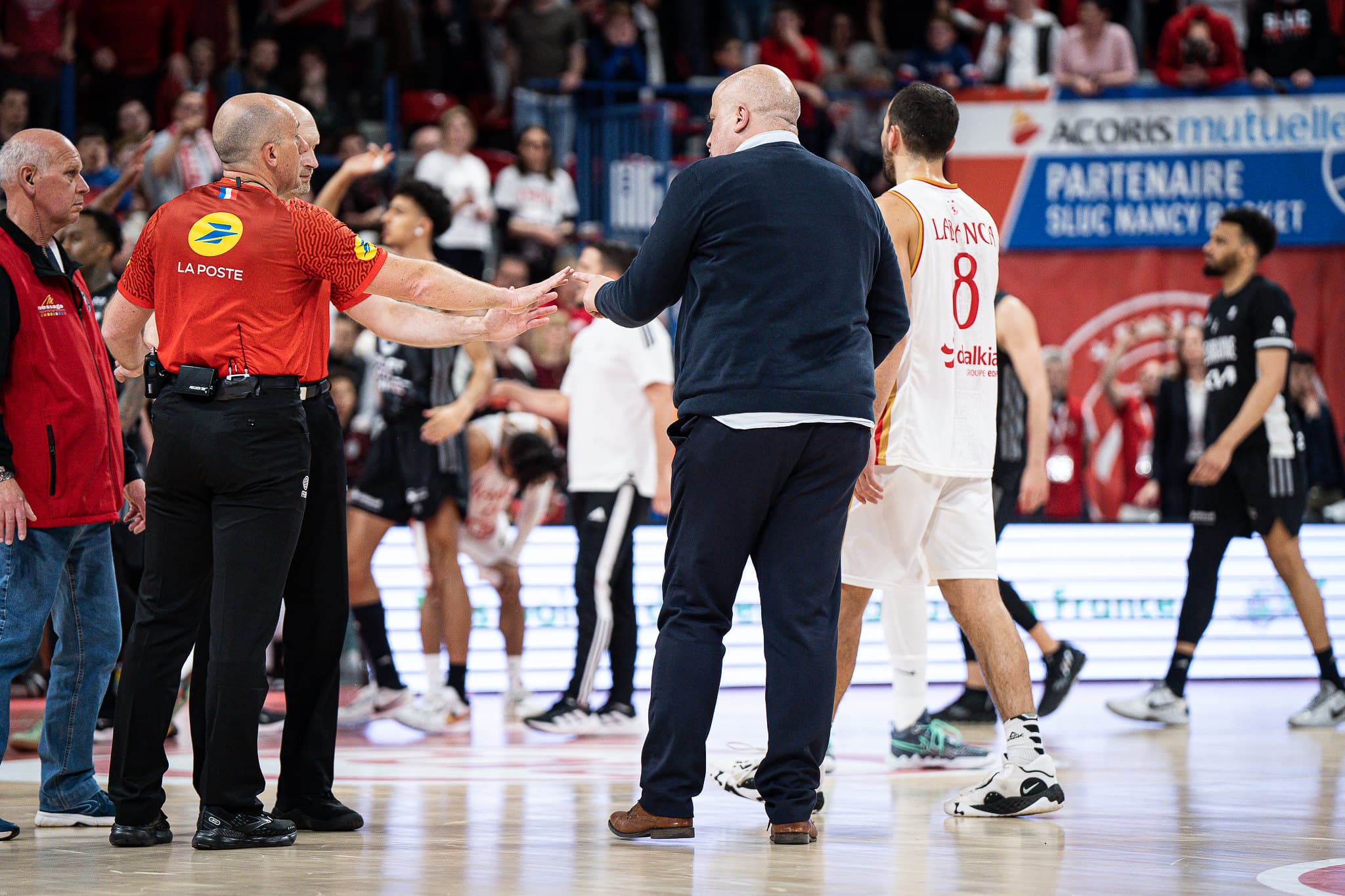 Suspendu un match, Sylvain Lautié « assume pleinement » ses propos