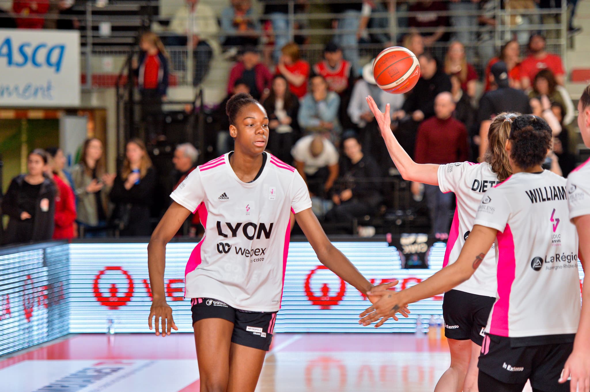 Dominique Malonga voudrait quitter l’ASVEL !