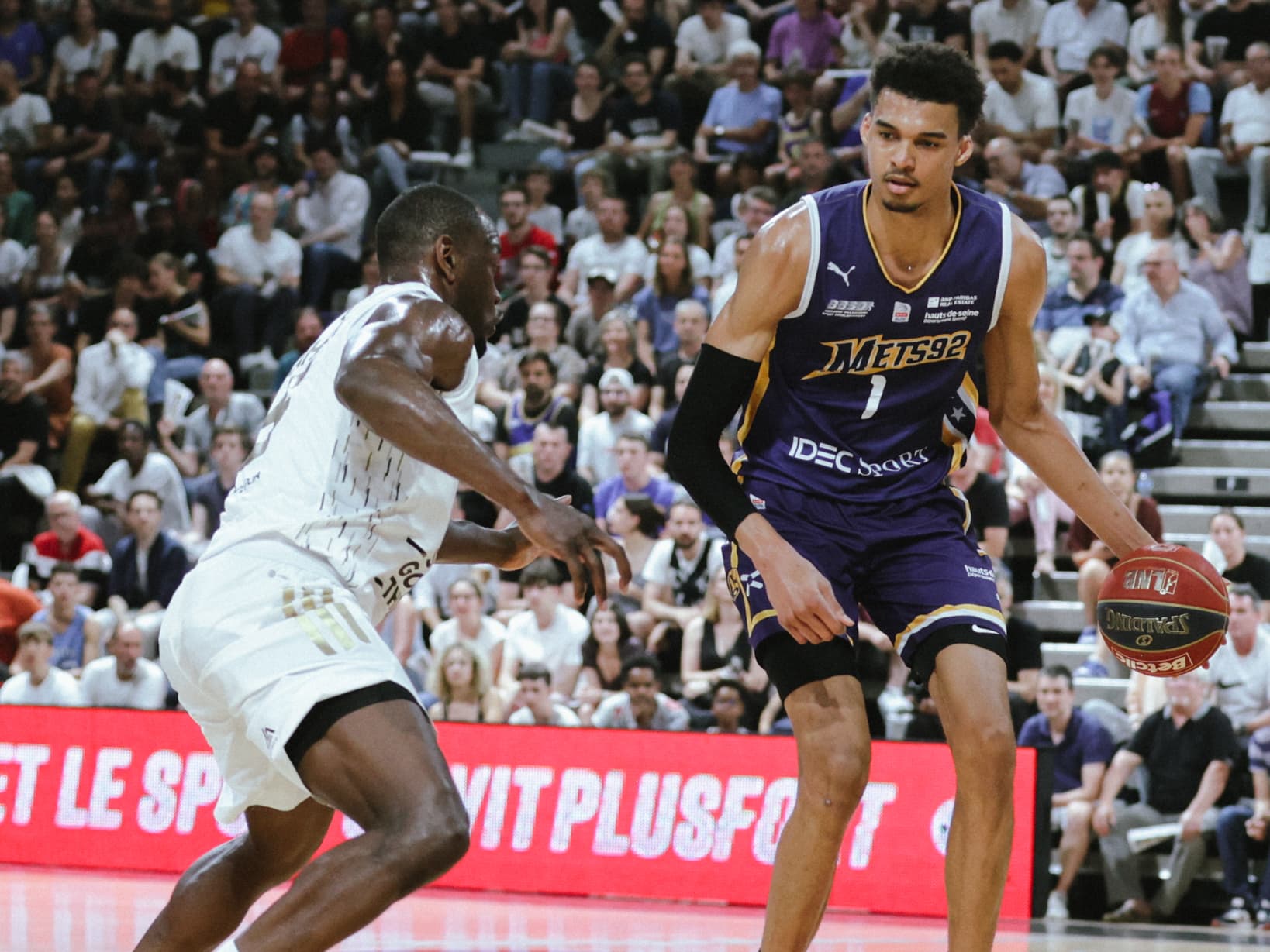 Wembanyama, De Colo, Jones : le point sur l’infirmerie avant le Match 4 ASVEL – Mets