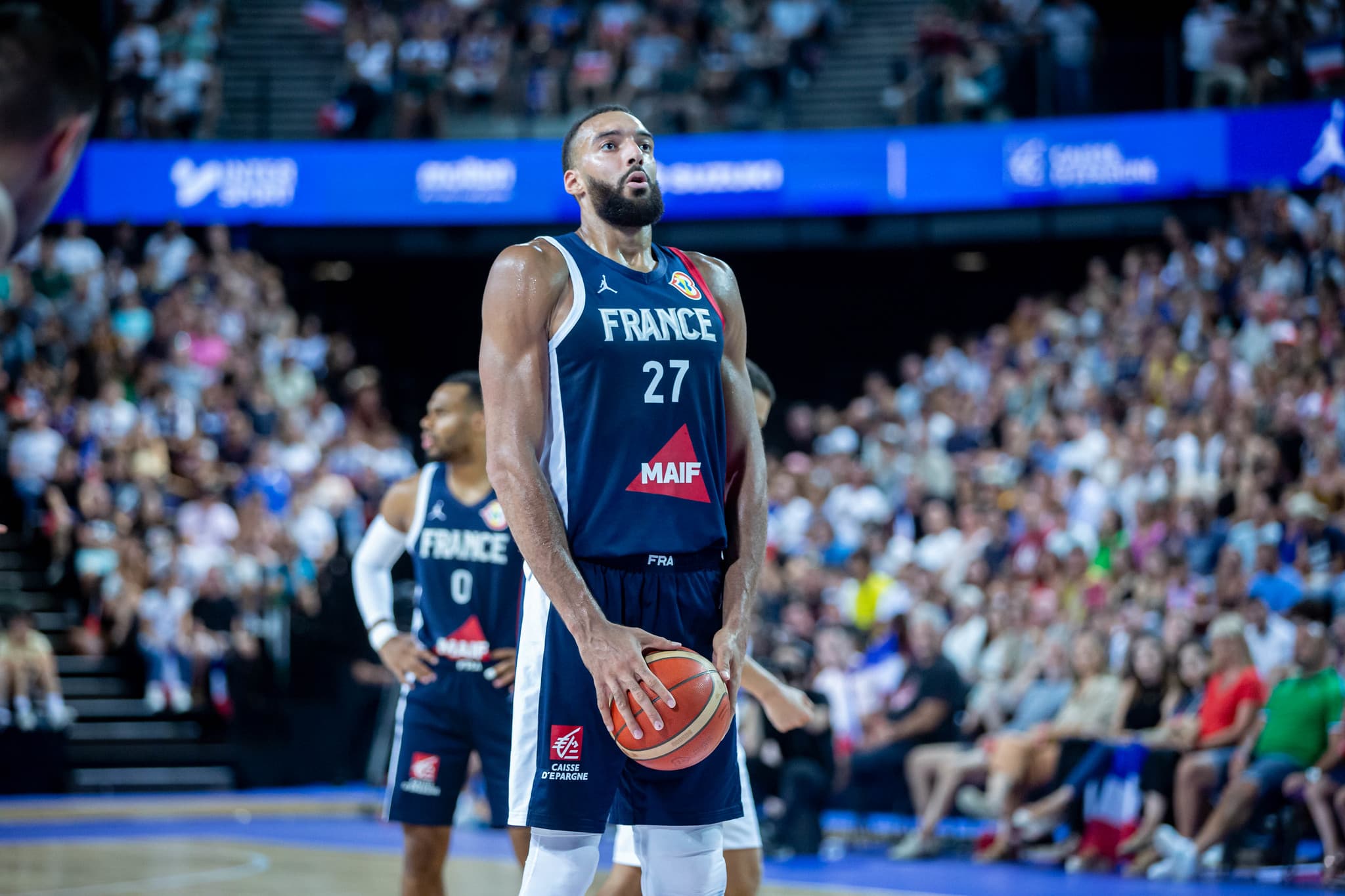 Bousculés en première période, les Bleus dominent finalement la Lituanie à Vilnius