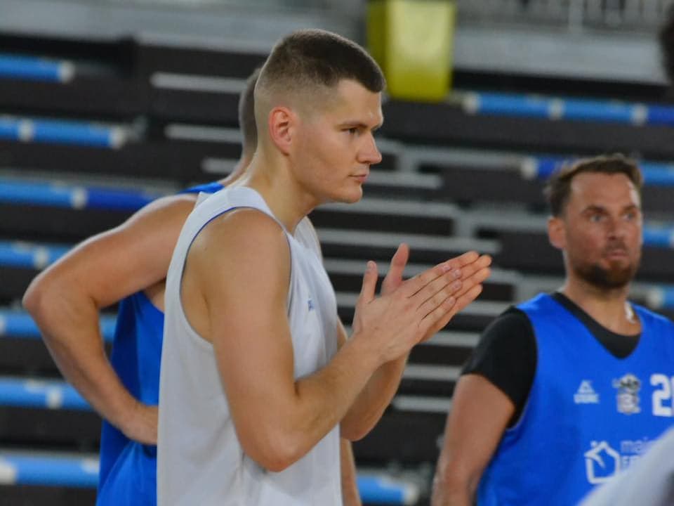 Orchies : Karolis Babusis out, Eduards Hazners in