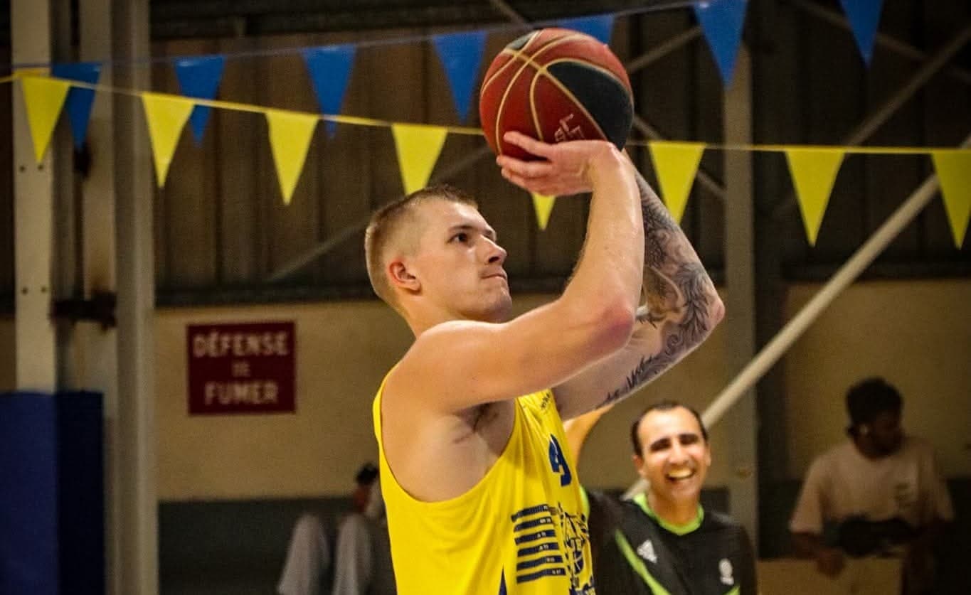 Un nouveau renfort dans la peinture pour l’Étoile Angers Basket