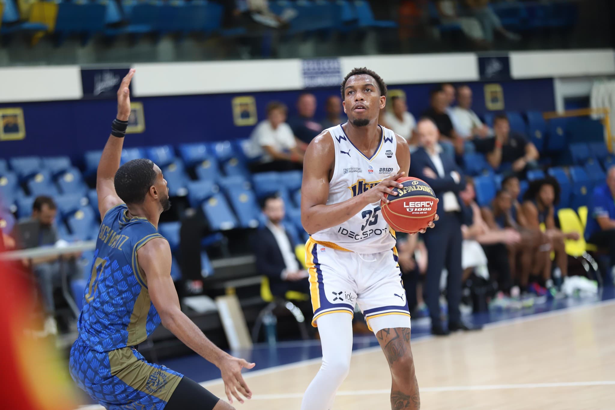 Fabian White Jr, d’une saison cauchemar aux Metropolitans 92 à une belle promotion en Turquie