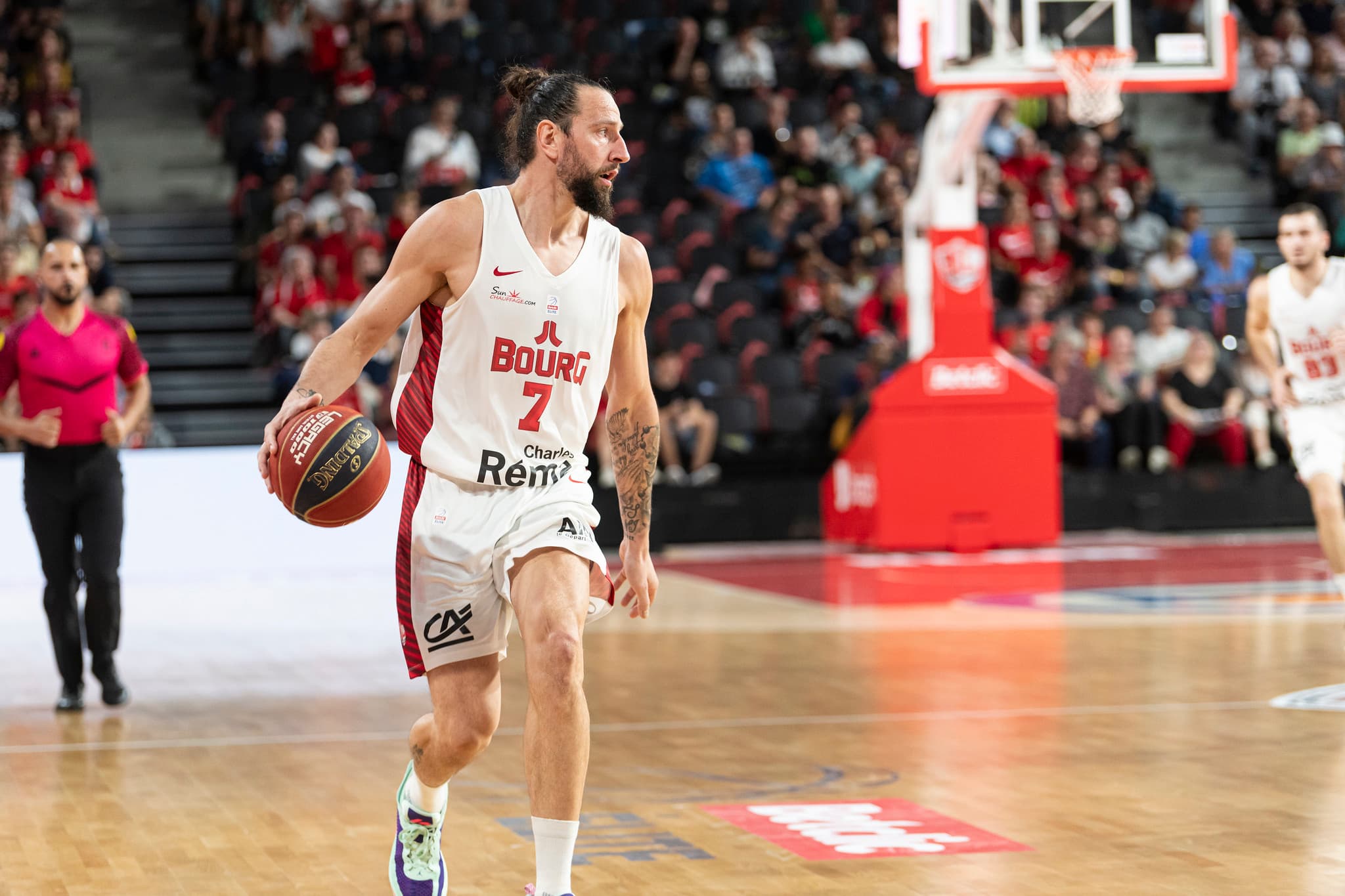 « Au bon endroit au bon moment » : la JL Bourg prolonge Maxime Courby jusqu’en 2026