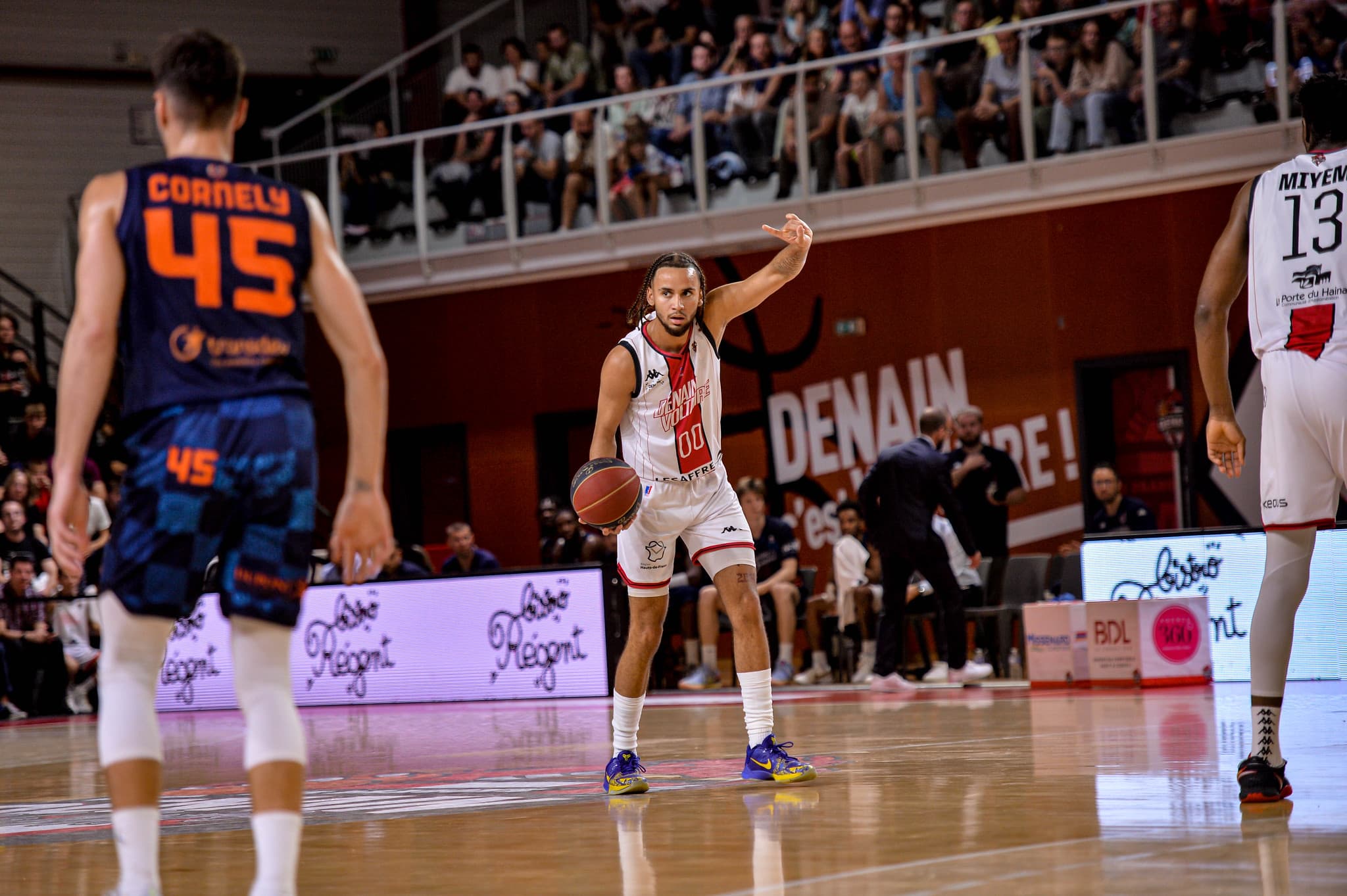 Jayson Tchicamboud retrouve l’Alsace et la Pro B chez l’ASA !
