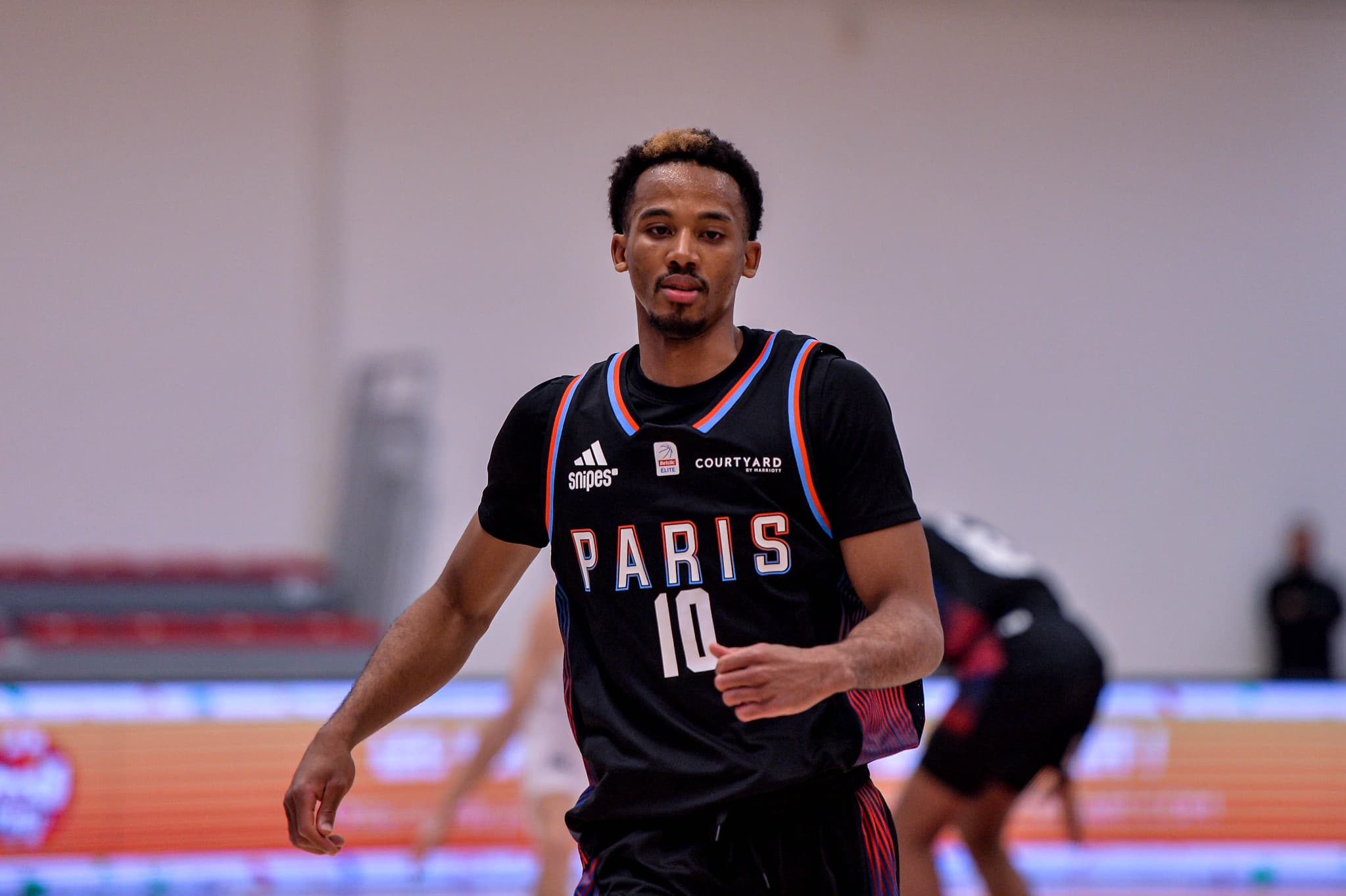 Mehdy Ngouama fait son trou au Paris Basketball