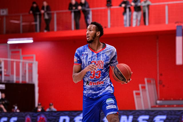 Acteur de la montée en Pro B en 2023, Mohamed Choua s’installe dans la durée à Rouen