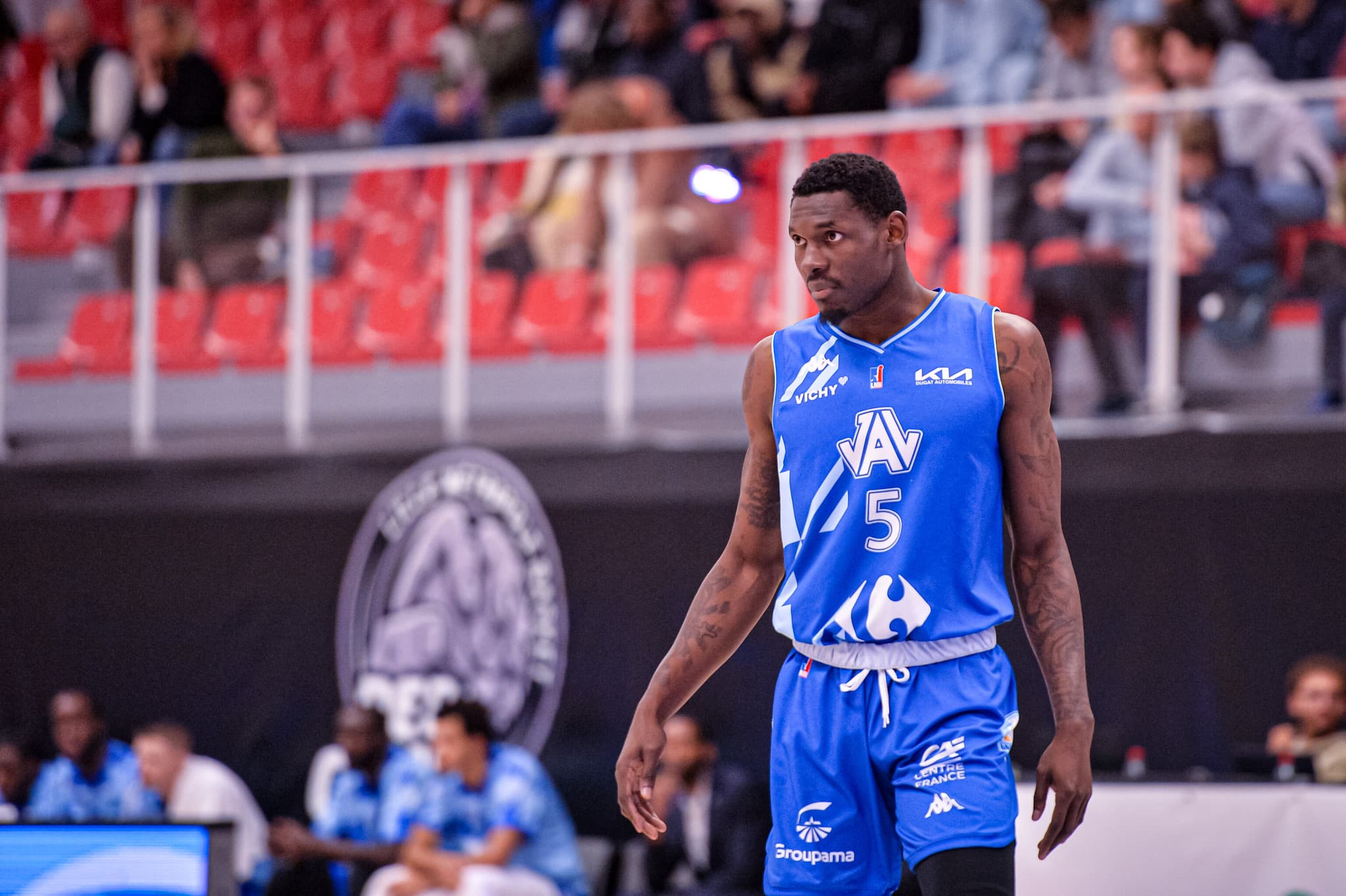 Emmanuel Omogbo restera un peu plus longtemps que prévu à Vichy