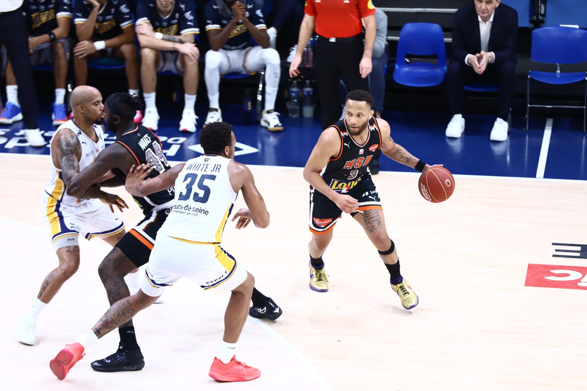 DeVante’ Jones prend son envol : direction le Cedevita Olimpija Ljubljana