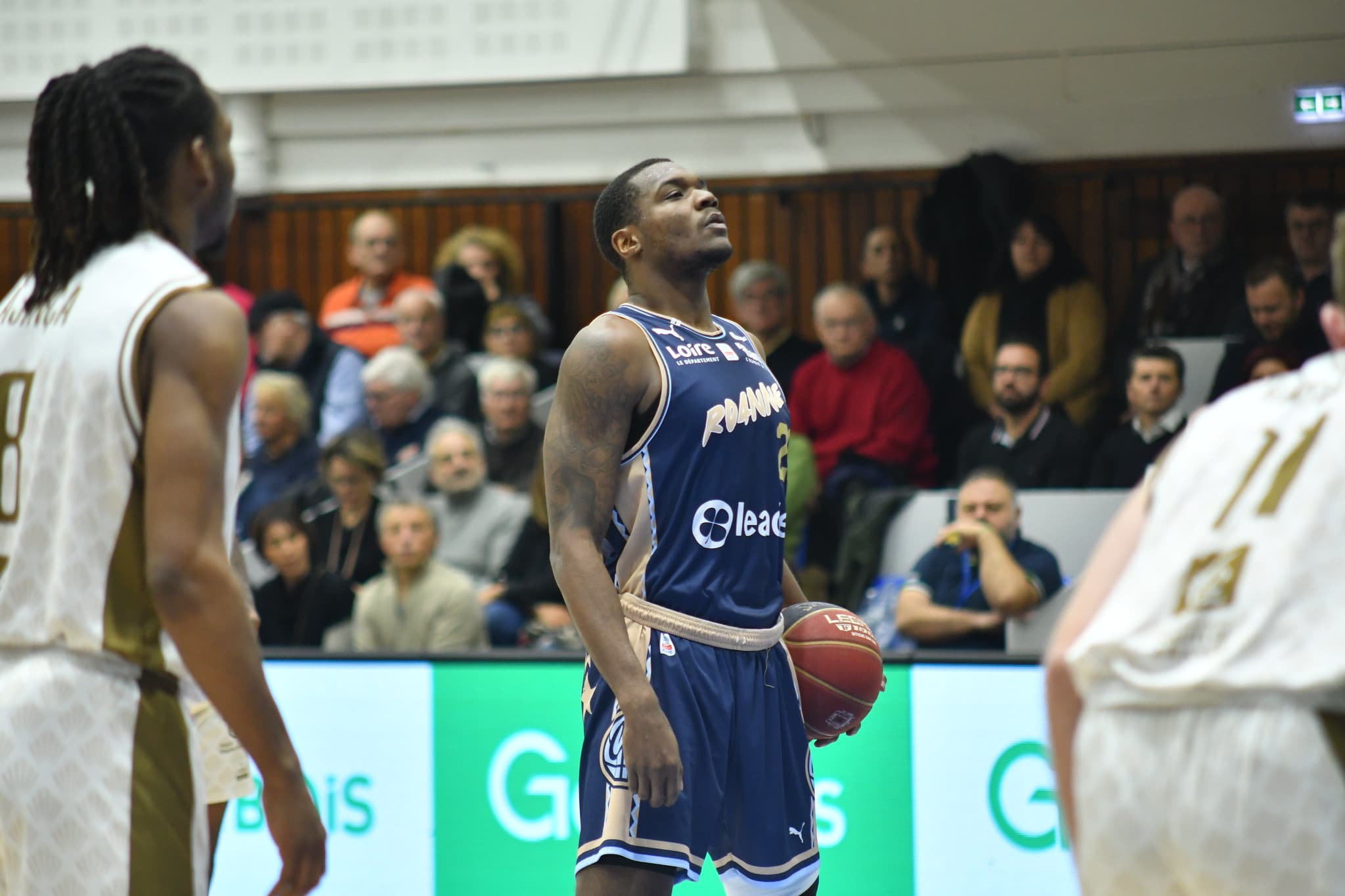 Jalen Jones va découvrir la Grèce