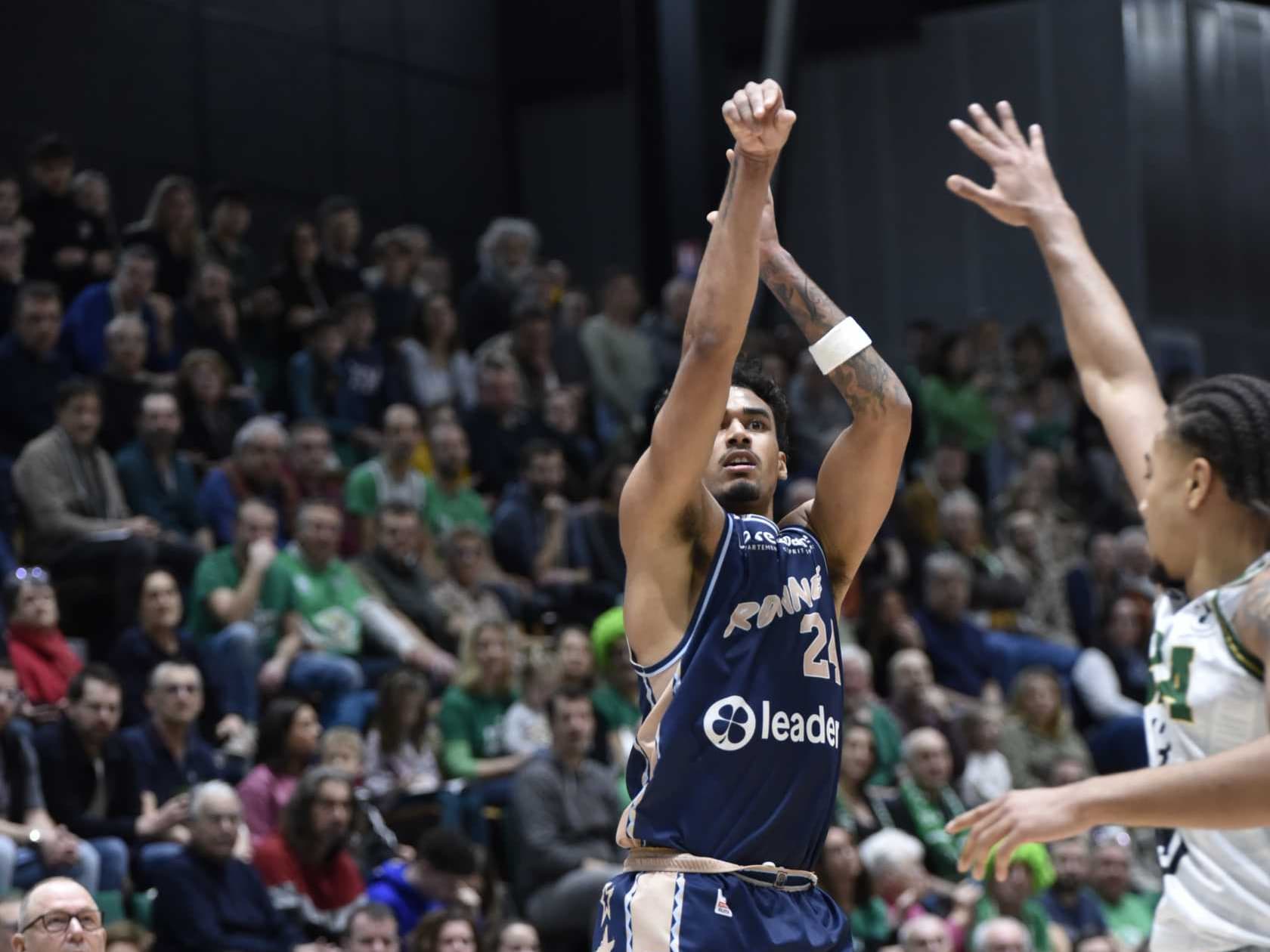 Jordan Tucker sauve Roanne d’un tir au buzzer de l’autre bout du terrain !
