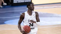 Mbaye Ndiaye pourrait quitter l'ASVEL pour l'Olympiakos. Le champion d'Europe est en discussions avancées pour recruter l'ailier sénégalais.