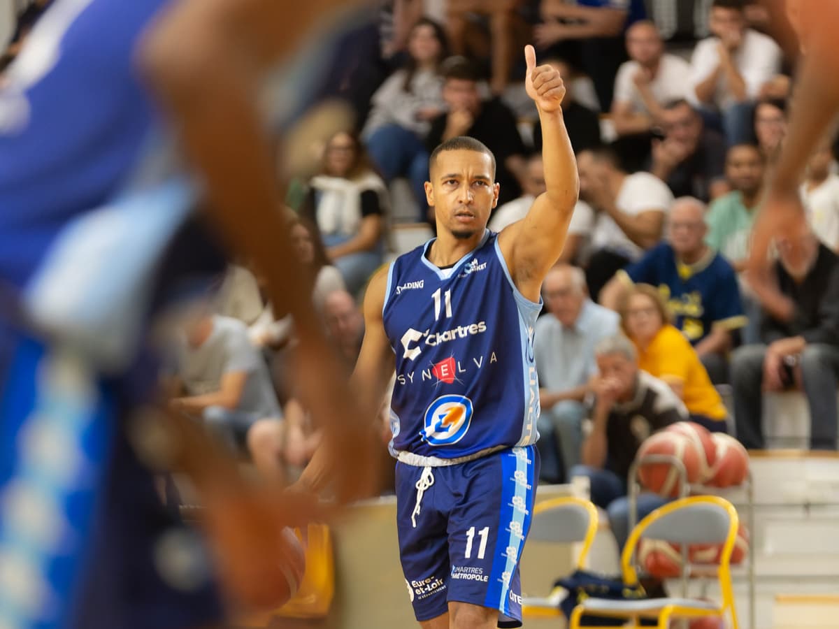 Marco Pellin offre la première place à Chartres, Feurs s’offre une victoire cruciale