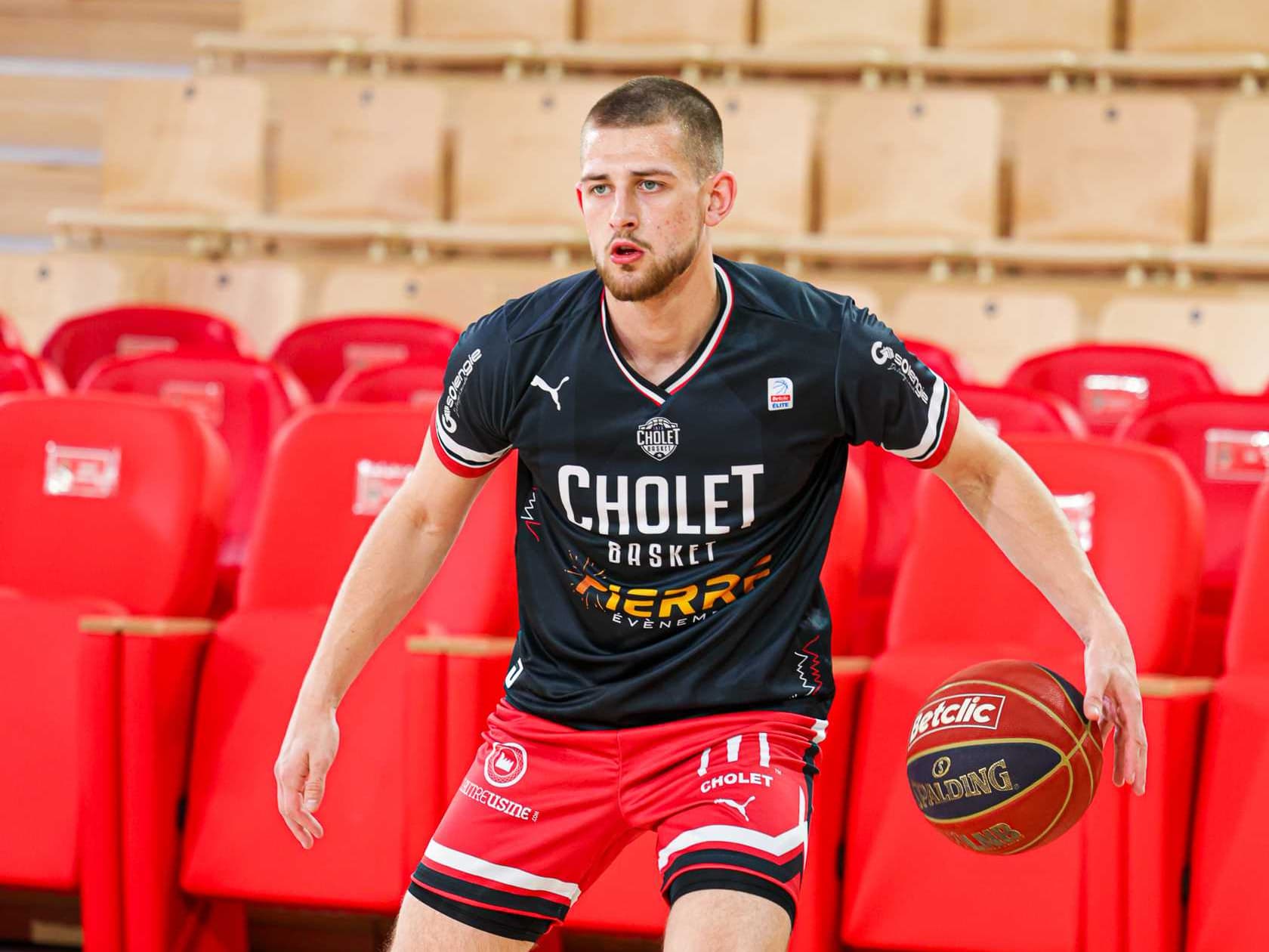 Avant les playoffs, Cholet s’inquiète pour Erik Stevenson