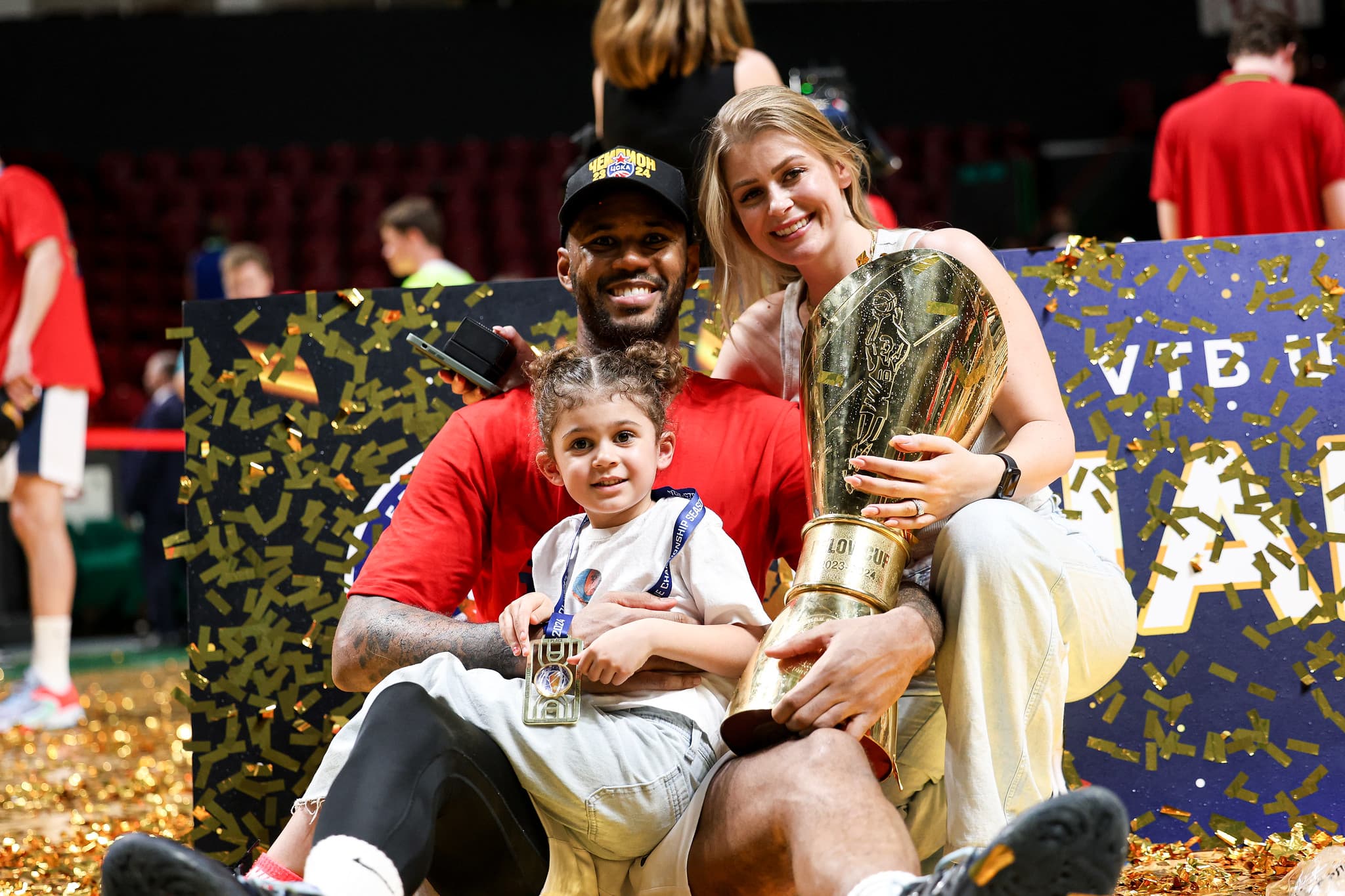Amath M’Baye et Livio Jean-Charles remportent la VTB League avec le CSKA Moscou