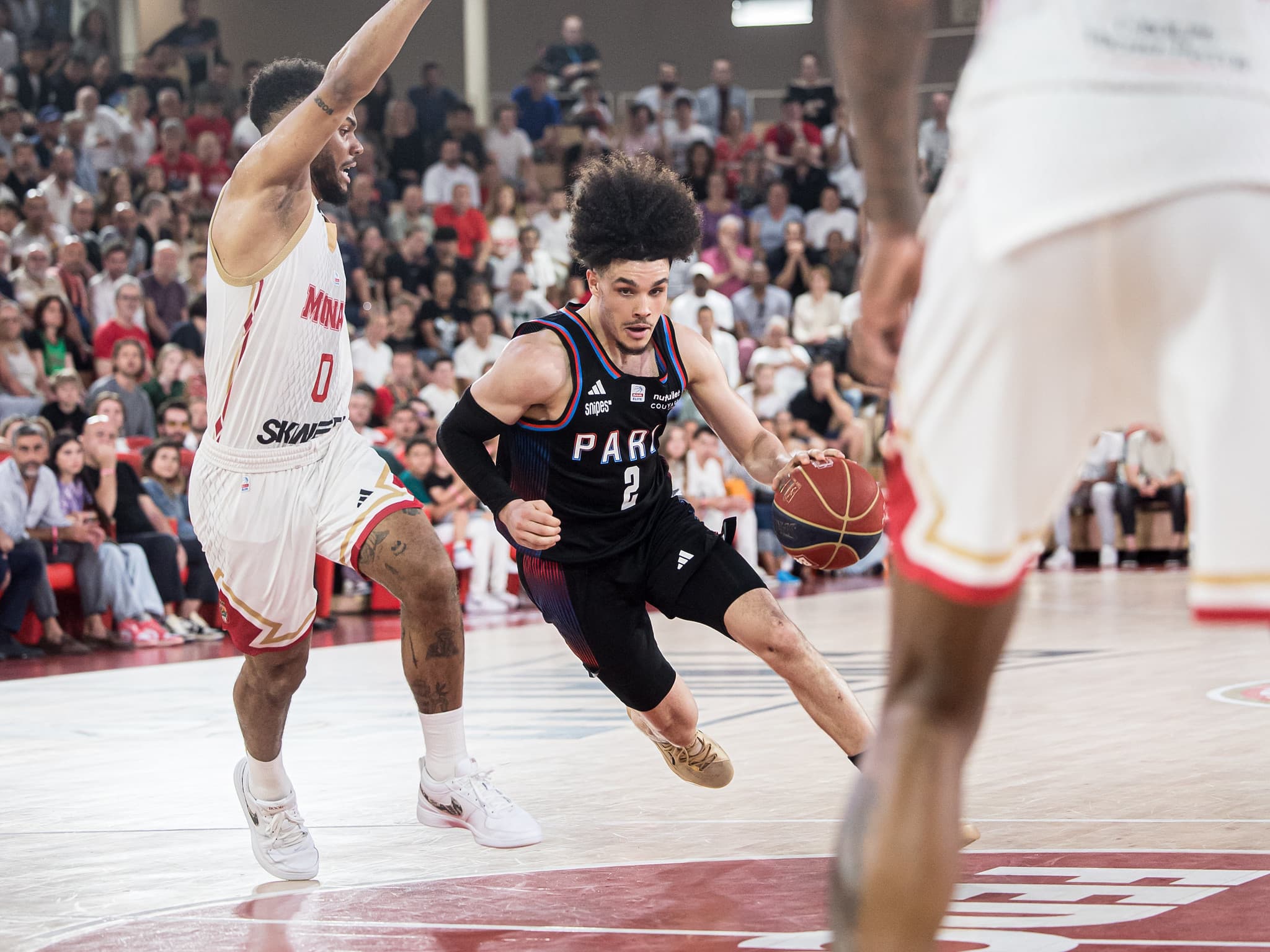Le Paris Basketball résiste à Monaco et égalise !