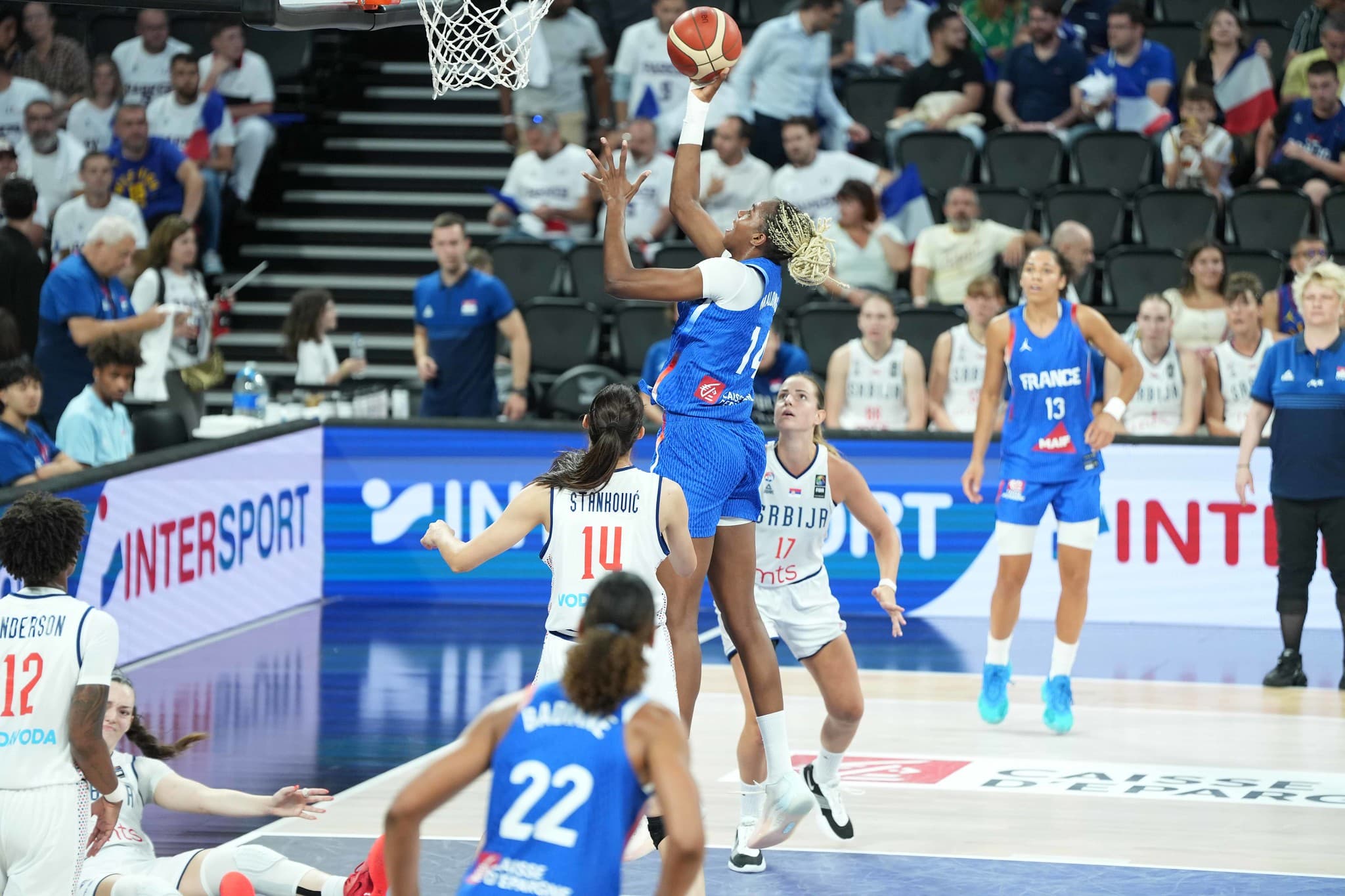 Officiel : Williams, Dossou-Yovo Rupert et Malonga, un trio français au Fenerbahçe Istanbul !