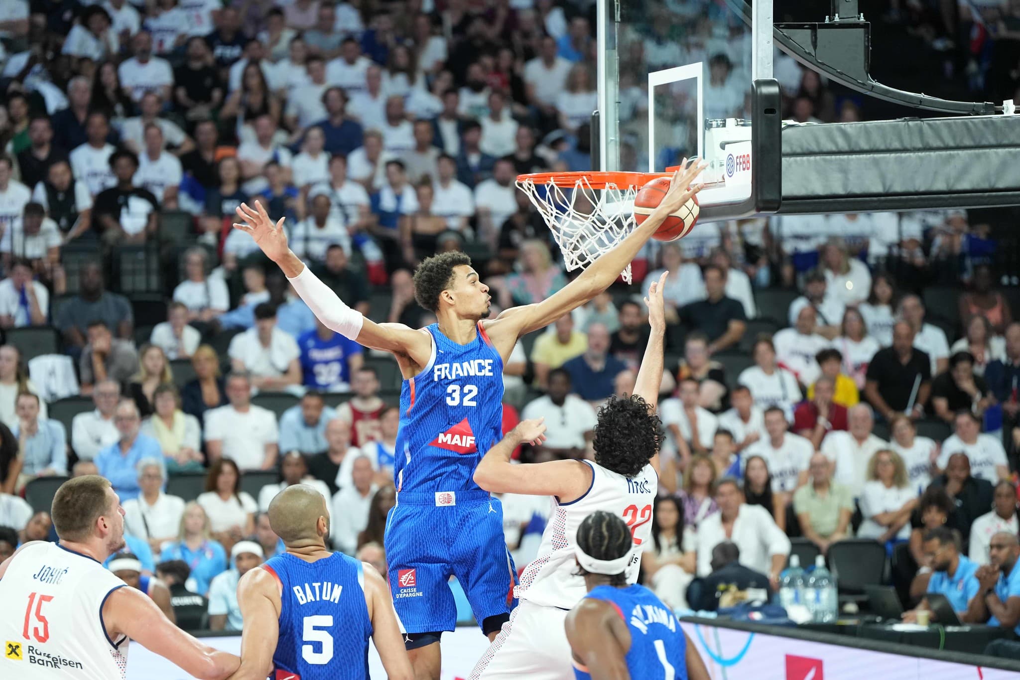 « C’est en ballotage défavorable » : vers un forfait de Victor Wembanyama à l’EuroBasket ?