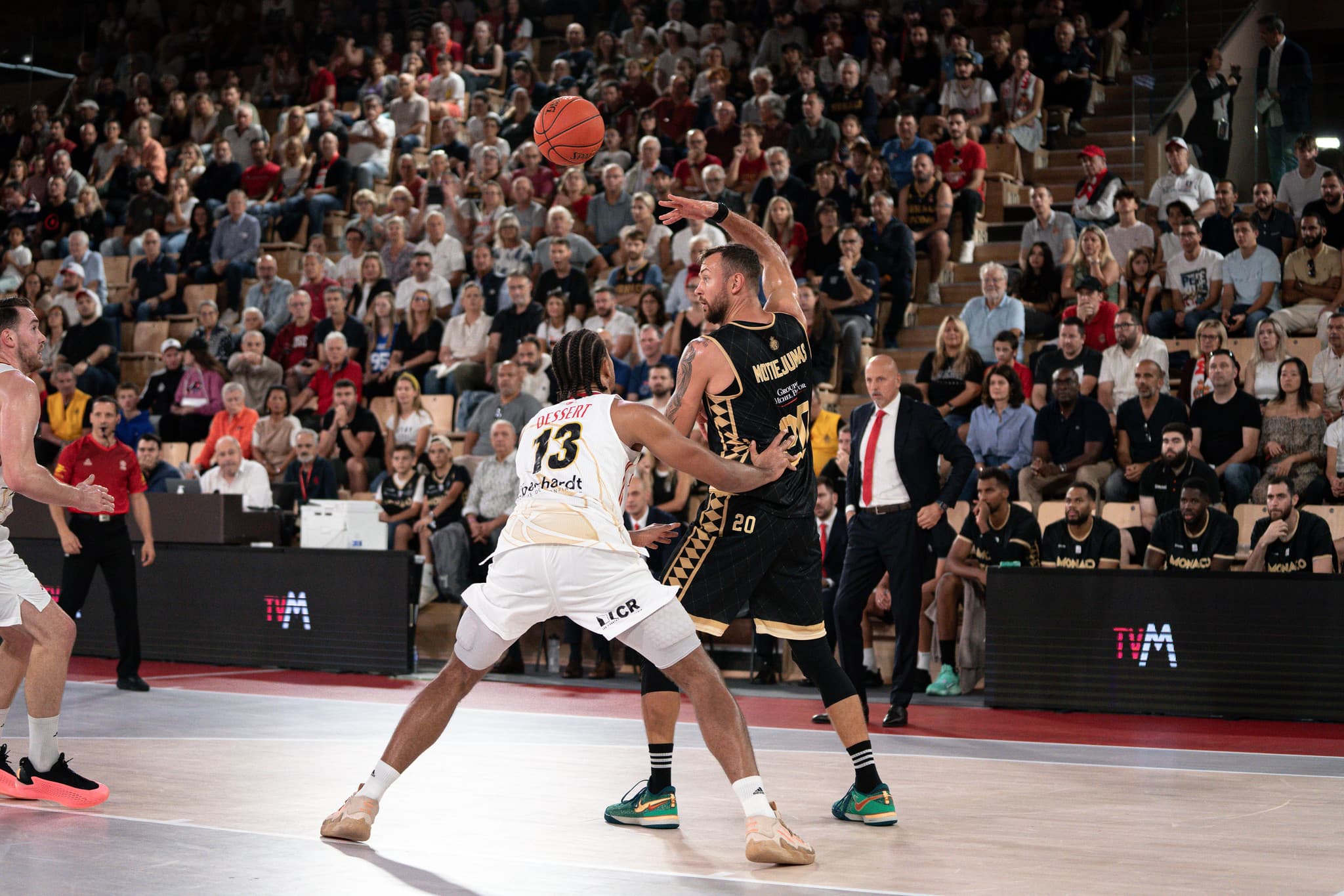 Officiel : Monaco prête Donatas Motiejunas pour… trois mois, une bonne affaire sportive et financière