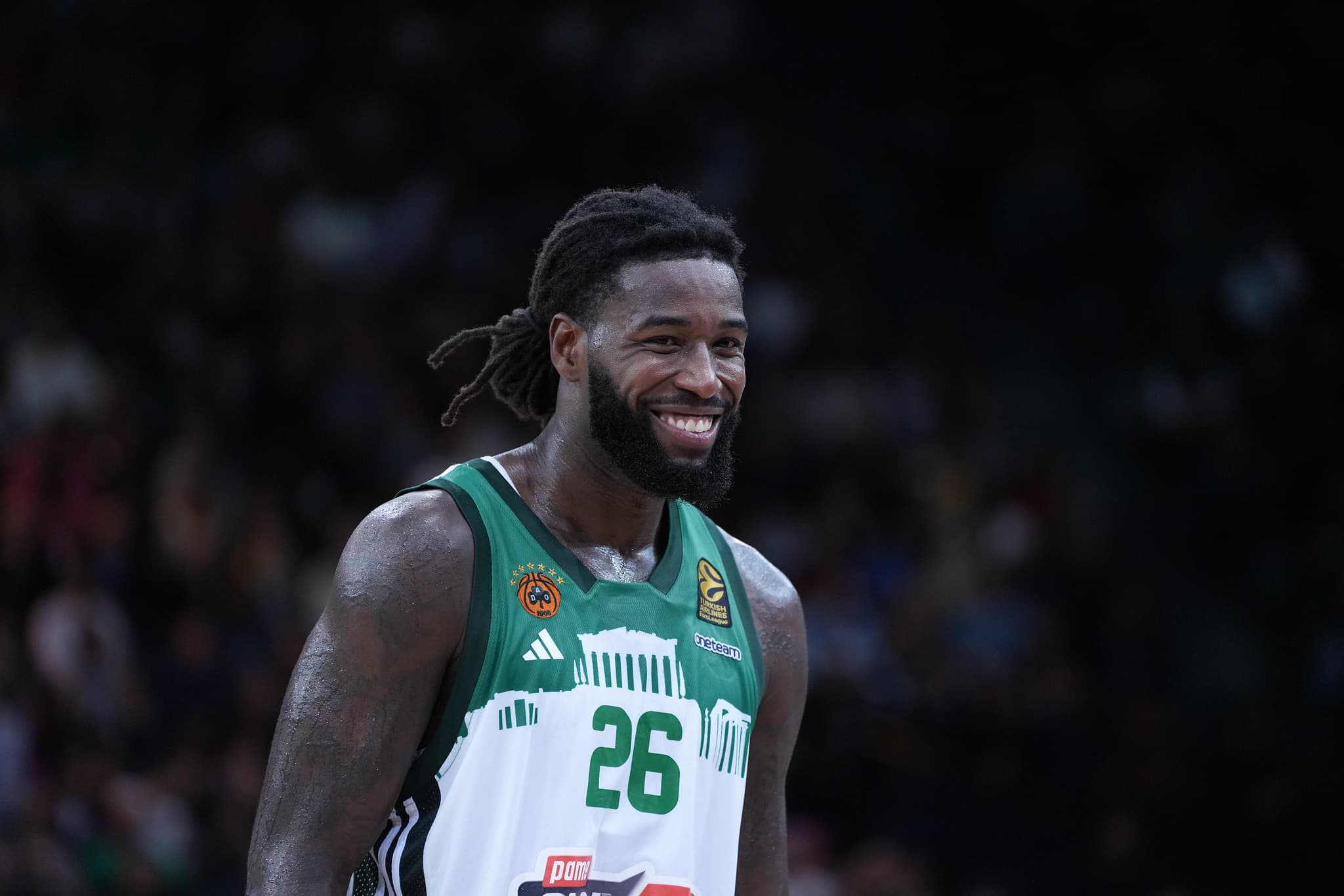 Malgré sa blessure, Mathias Lessort officiellement lié au Panathinaïkos jusqu’en 2028