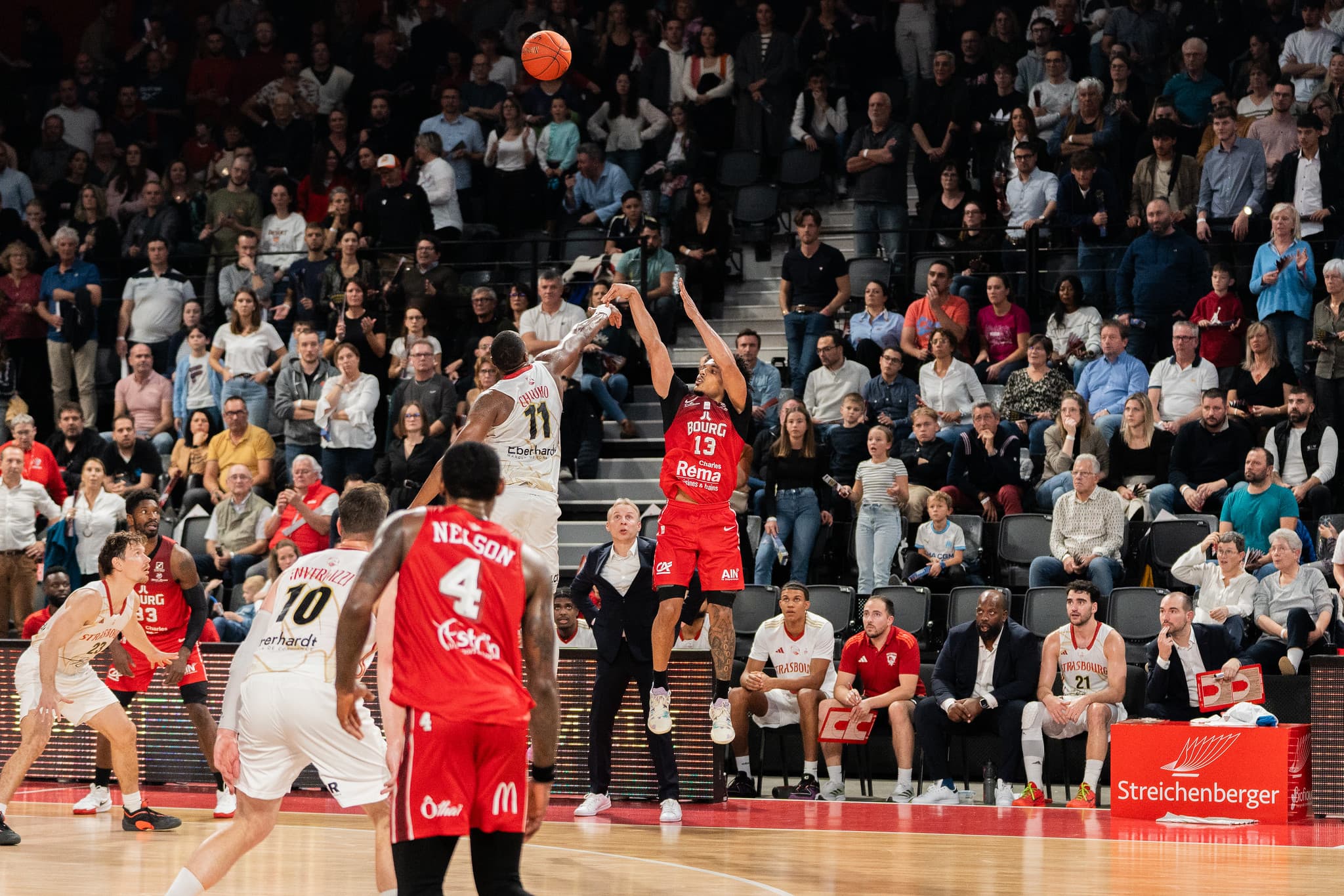 La JL Bourg sans Xavier Castañeda contre l’Hapoël Jérusalem