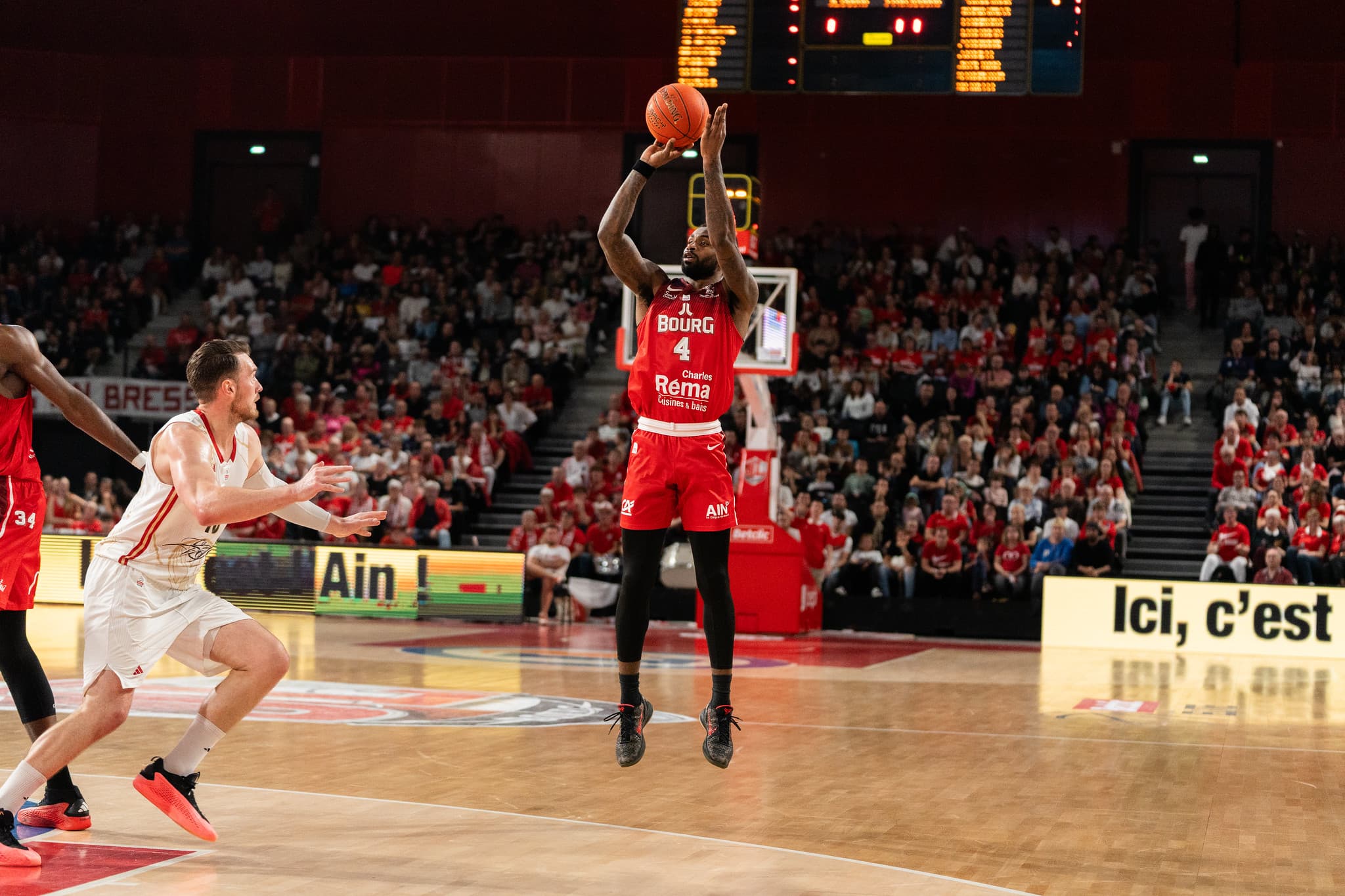 Saison fortement compromise pour Adrian Nelson avec la JL Bourg !