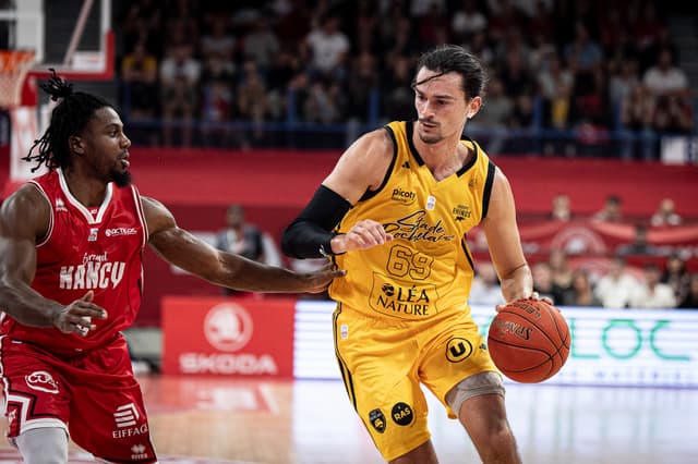 Plusieurs mois d’indisponibilité pour Lucas Hergott (La Rochelle), victime d’un accident de la route