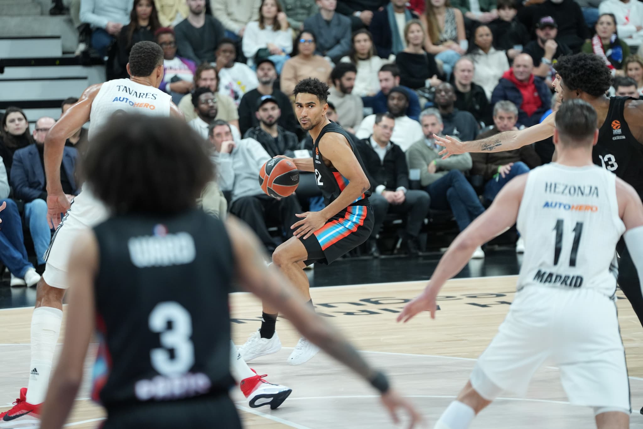 Maodo Lô rejoint le Zalgiris Kaunas après une saison à Paris