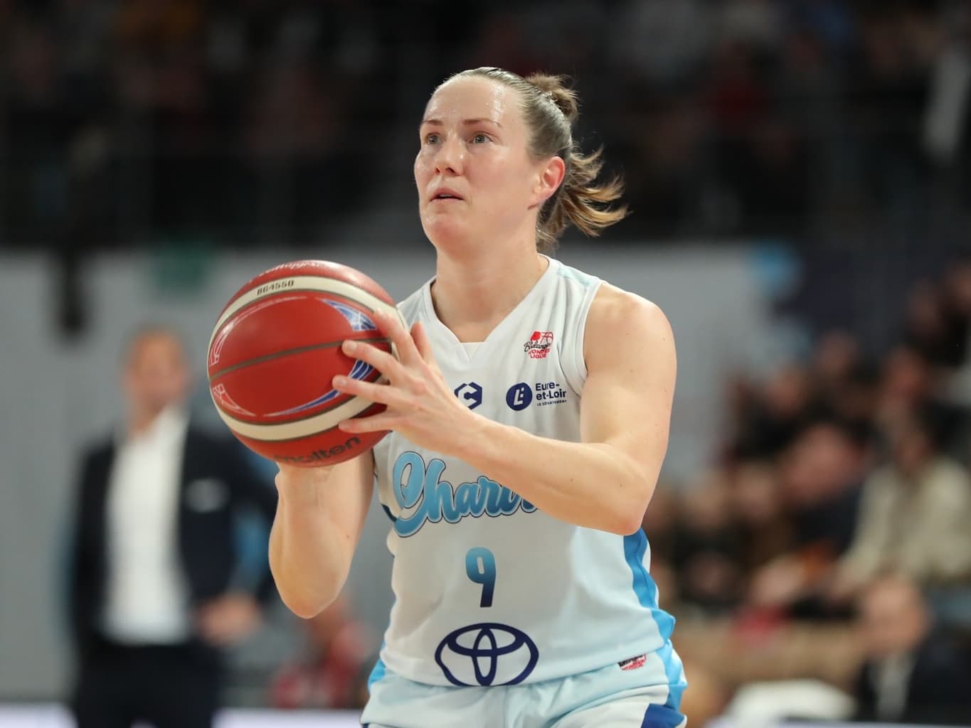 Frida Eldebrink quitte Chartres