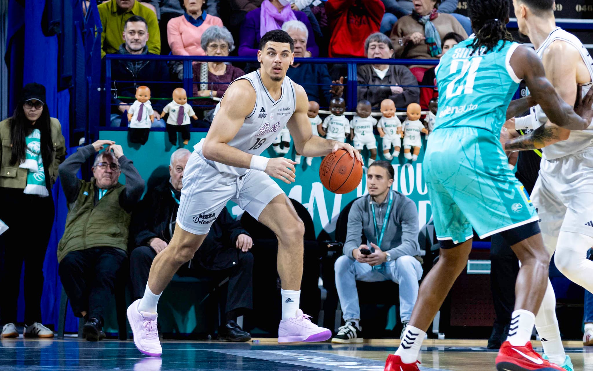 Paris va prêter Enzo Shahrvin à Saint-Quentin !