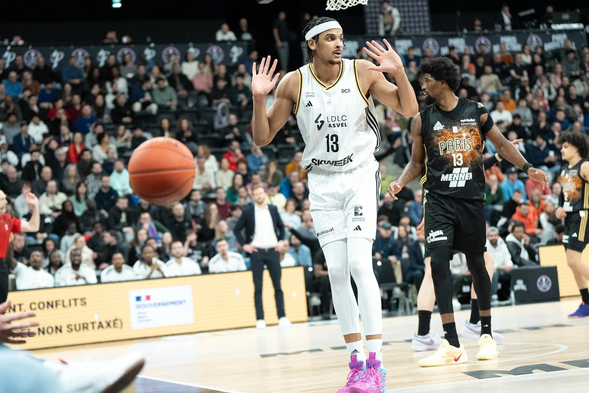 Neal Sako quitte officiellement l’ASVEL pour Valence