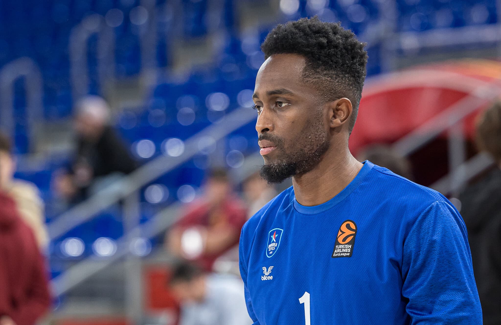 "Vous avez vraiment abusé !" : Erman Künter défend Rodrigue Beaubois et s'en prend à l'Anadolu Efes Istanbul
