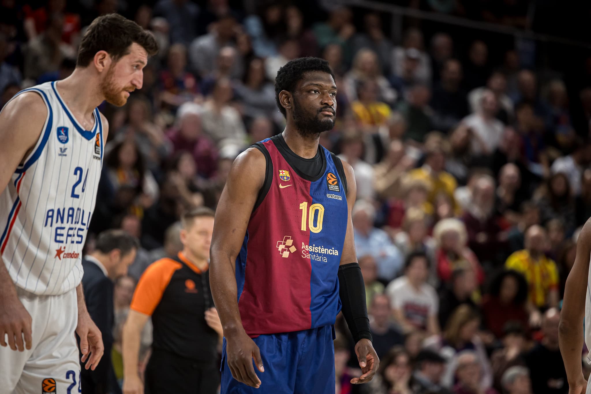 Un nouvel intérieur en approche à l’AS Monaco : l’ancien joueur NBA Chimezie Metu
