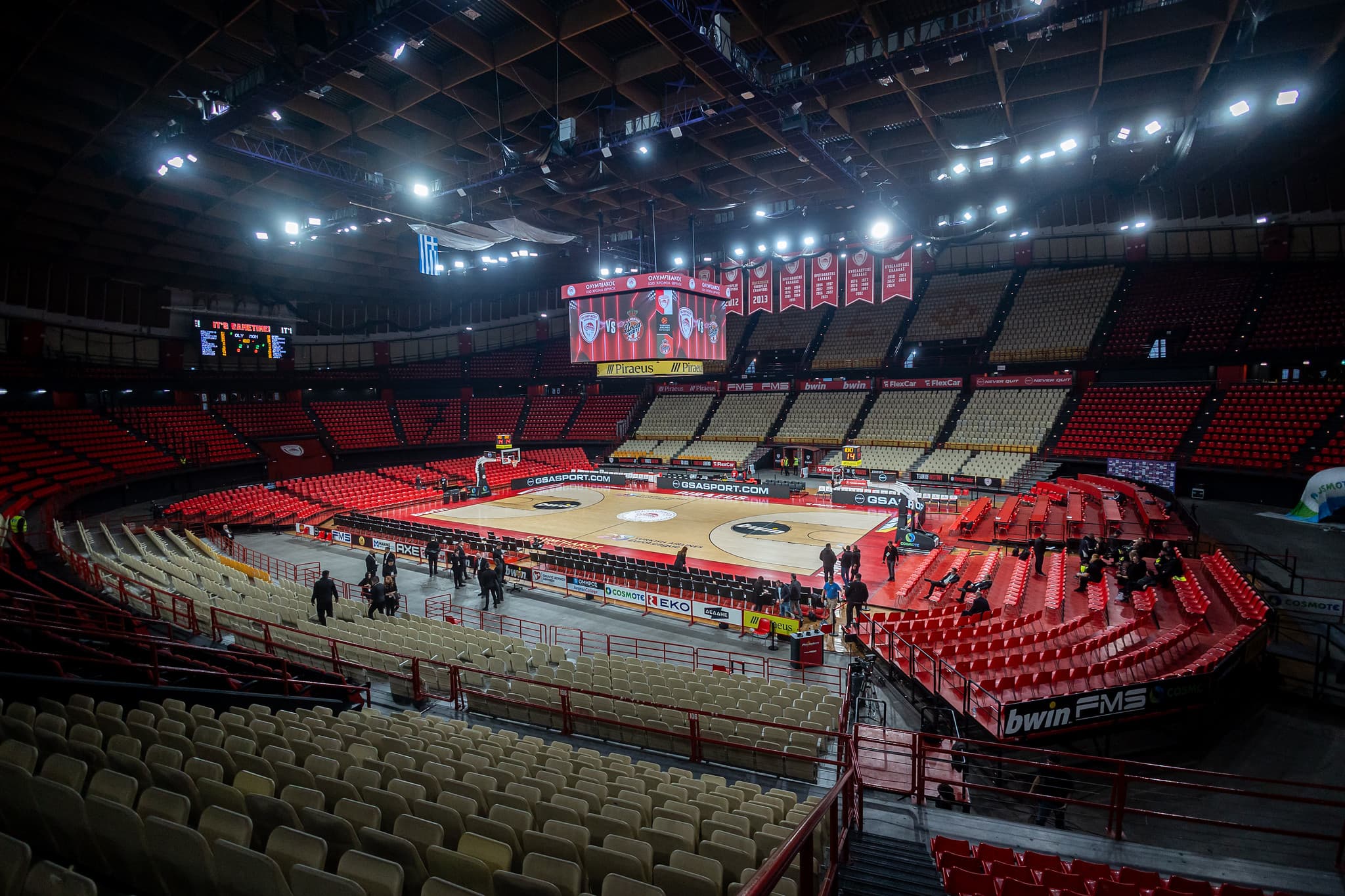 L’Olympiakos abandonne le Stade de la Paix et de l’Amitié pour quelques mois