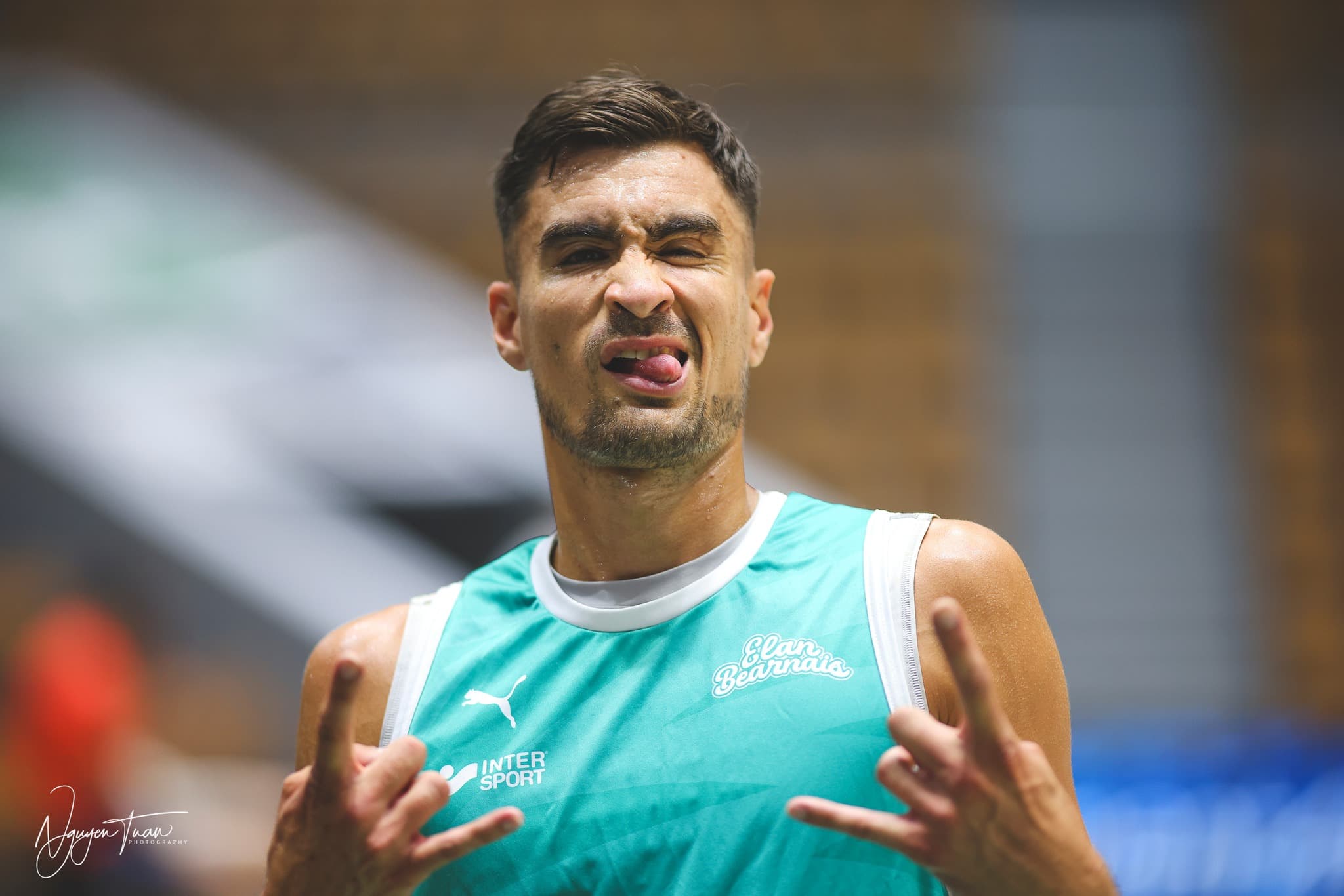 Thomas Cornely au buzzer, record d’évaluation de la saison en ELITE 2 avec Pau face à Denain