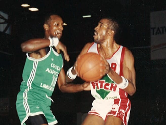 Cholet Basket va retirer le maillot de Graylin Warner