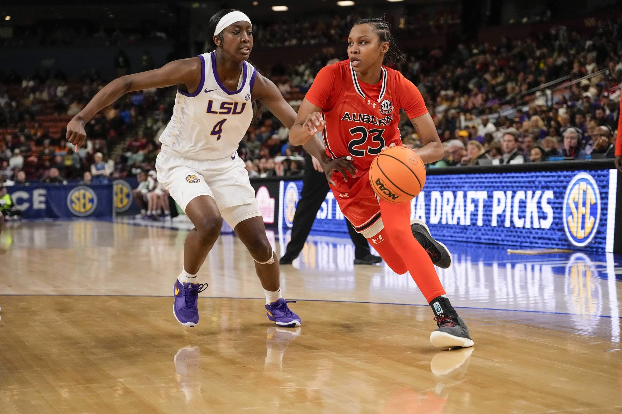 L’ASVEL Féminin poursuit son recrutement avec la meilleure meneuse du championnat grec !