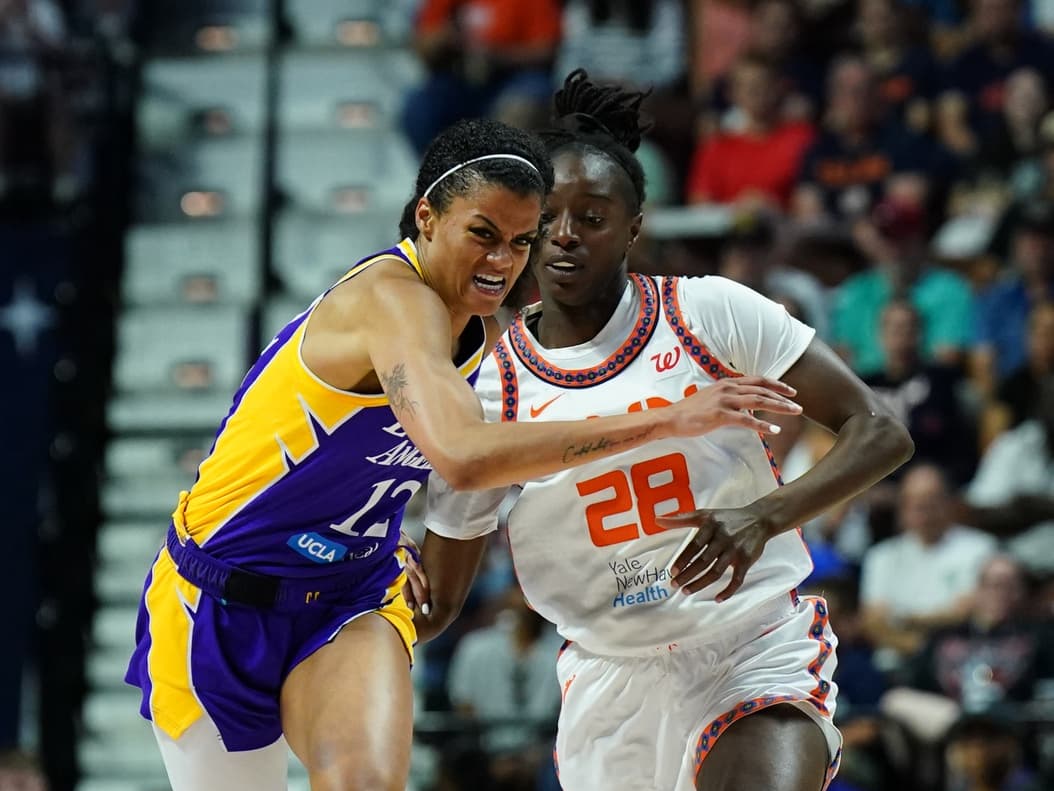Migna Touré signe un nouveau contrat de sept jours avec Connecticut (WNBA)