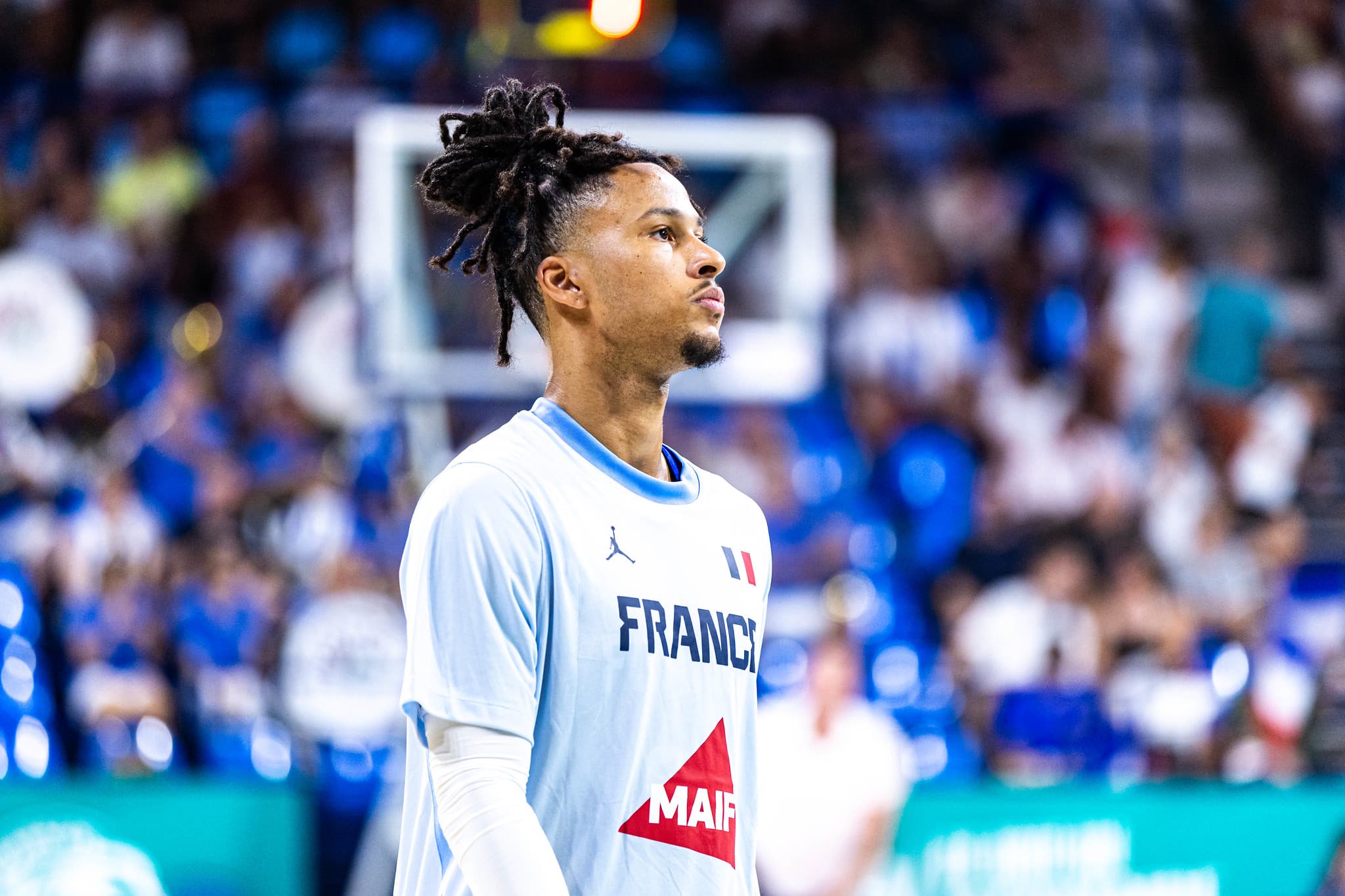 Malgré son forfait, Matthew Strazel reste auprès de l’équipe de France à l’EuroBasket
