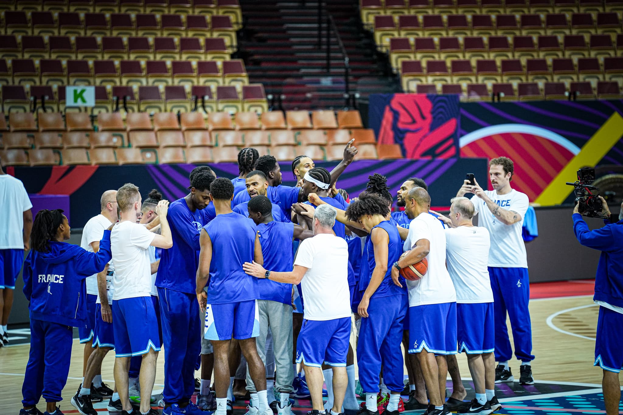 Les Bleus qualifiés pour les 1/8e de finale de l’EuroBasket… mais avec quel classement ?