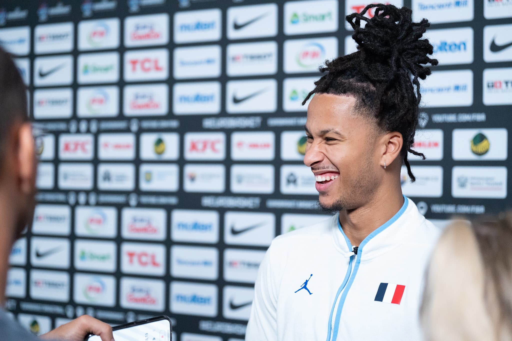 Matthew Strazel va quitter les Bleus : « Cette semaine m’a donné envie d’être capitaine de l’équipe de France ! »
