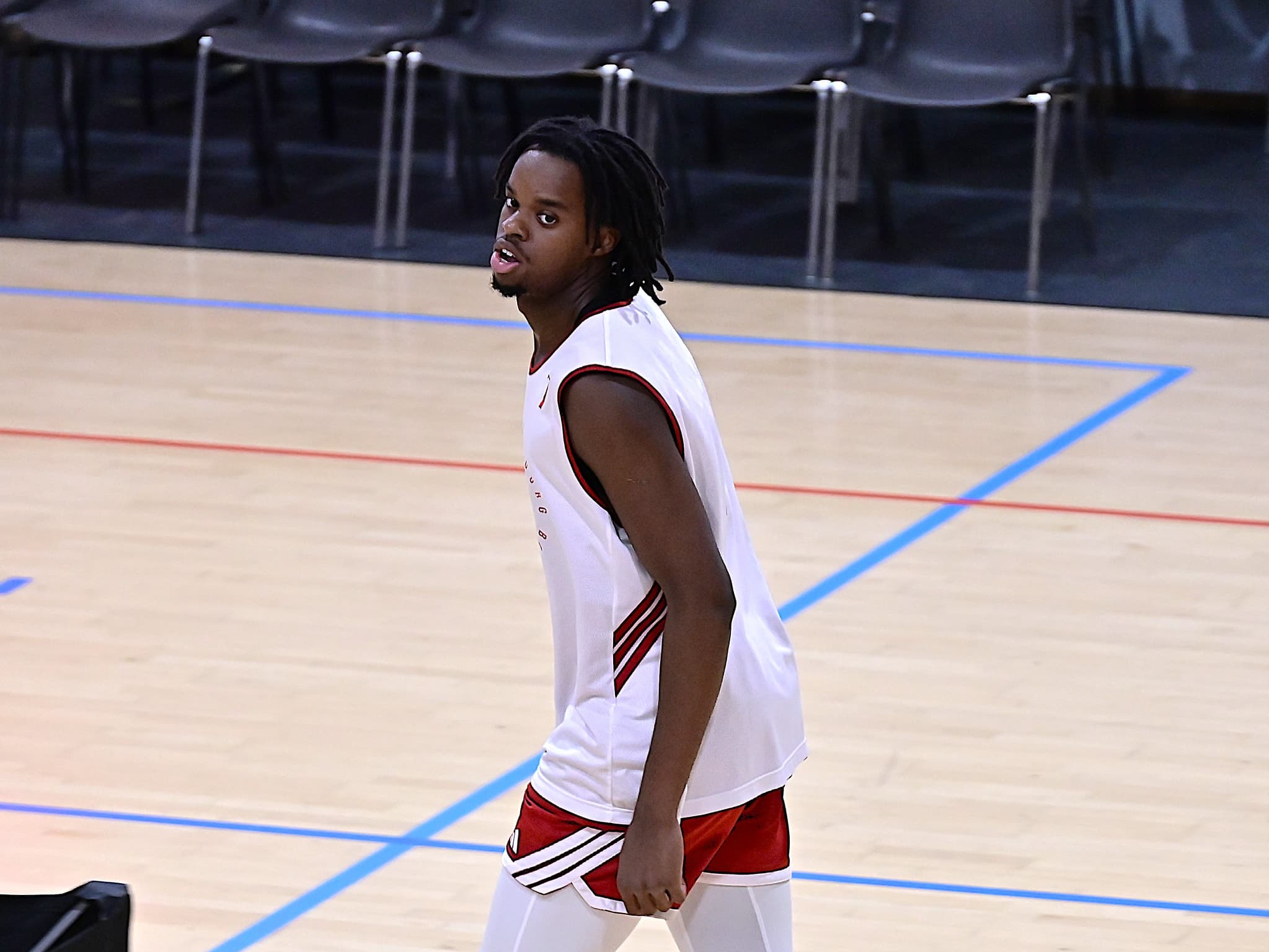 Adama Bal est resté un Knick pendant… 56 minutes : direction Westchester ?