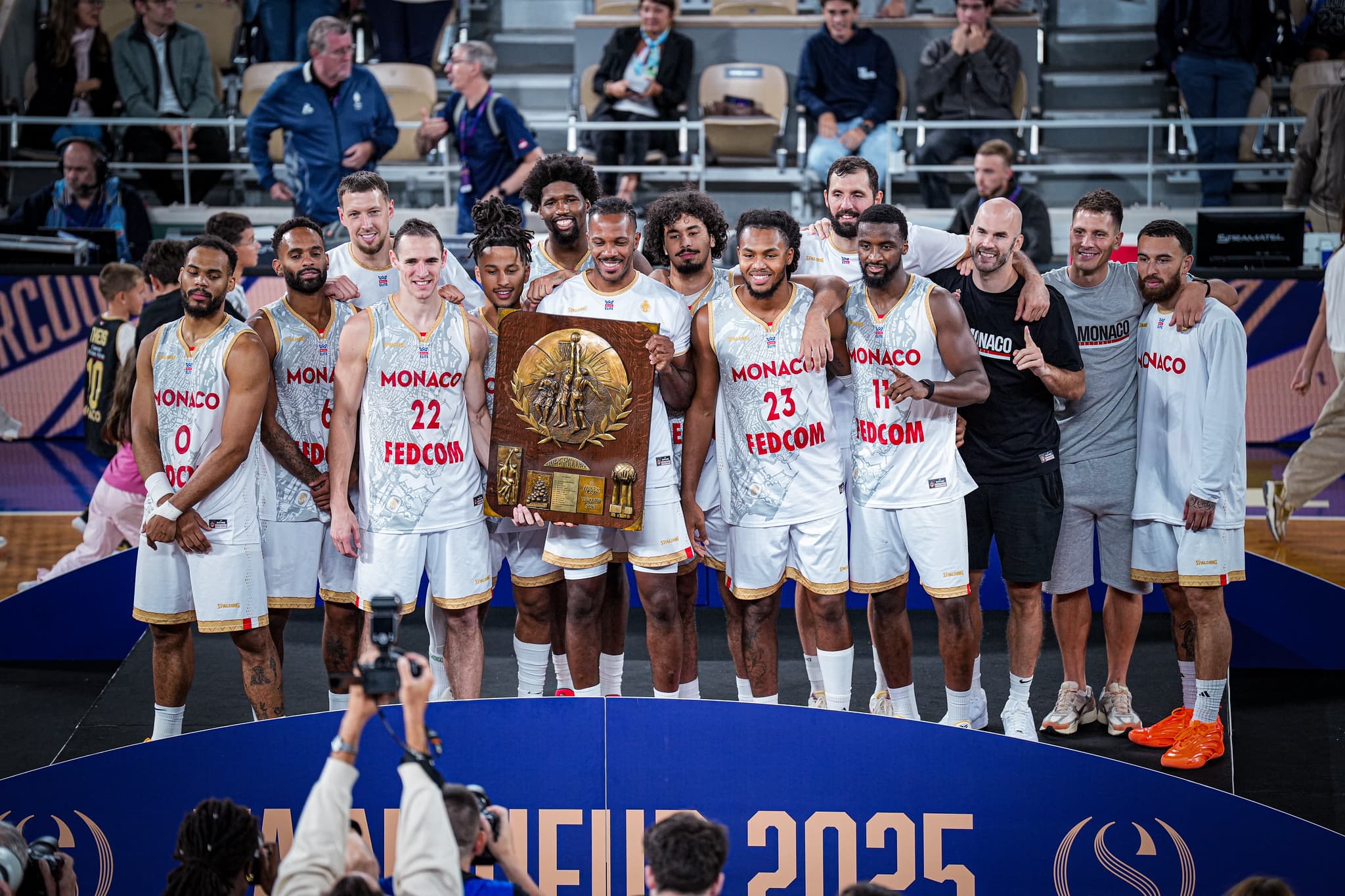 Quel club devrait remplacer l’AS Monaco pour la Supercoupe LNB ?